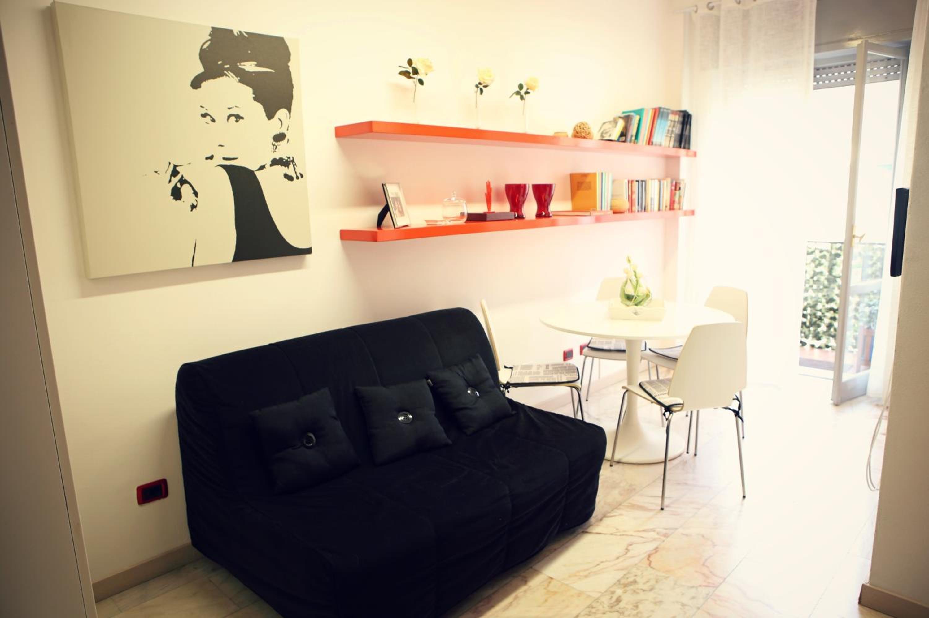 Double Room with Private Bathroom - Photo 4