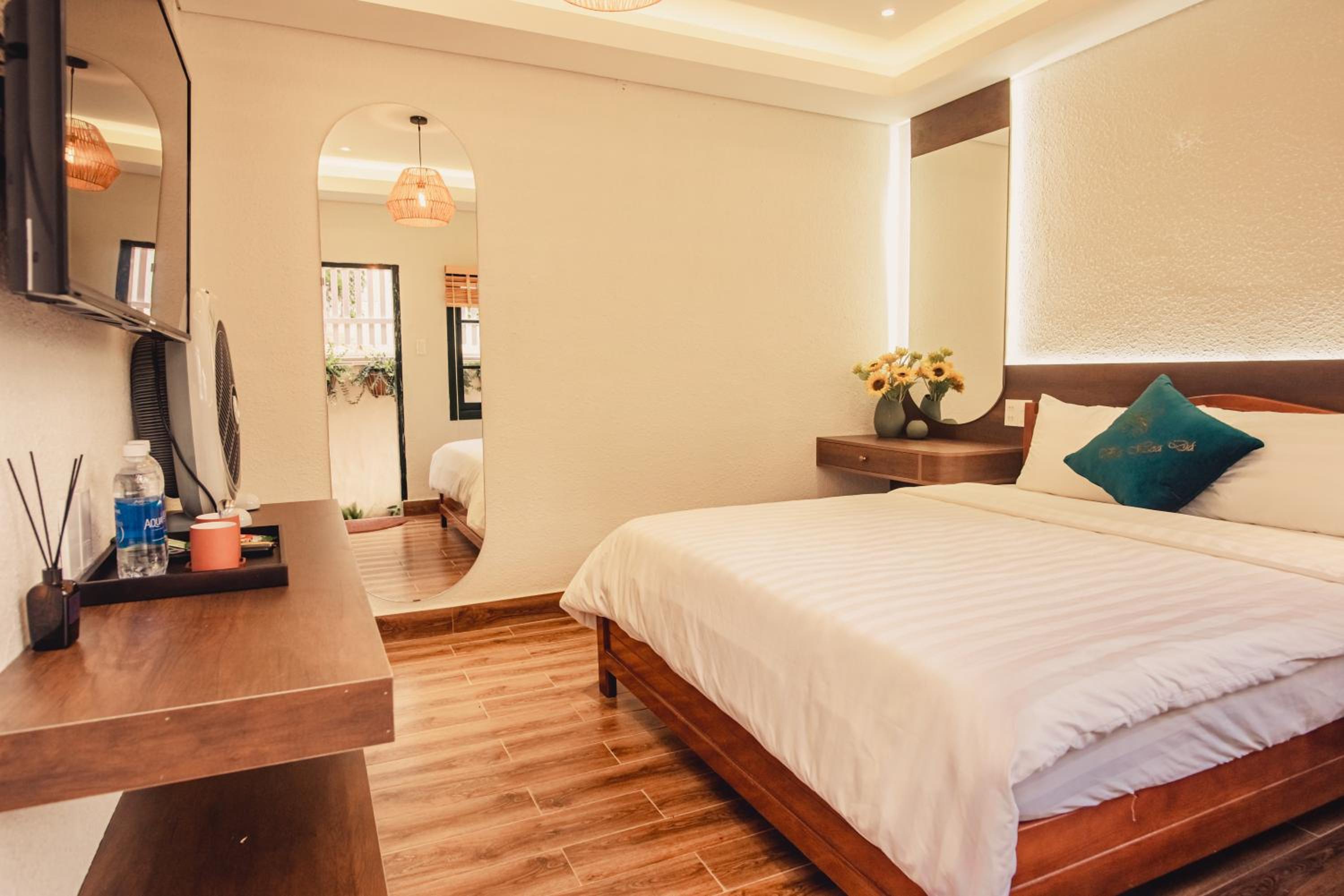 Deluxe Double Room - Photo 2