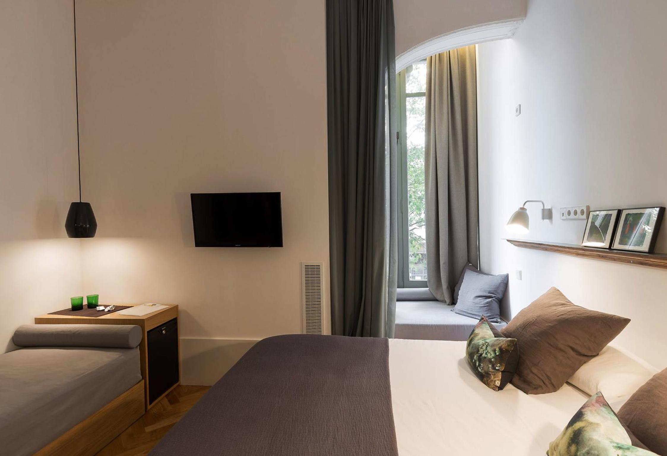 Large Double Or Twin Room photo 3