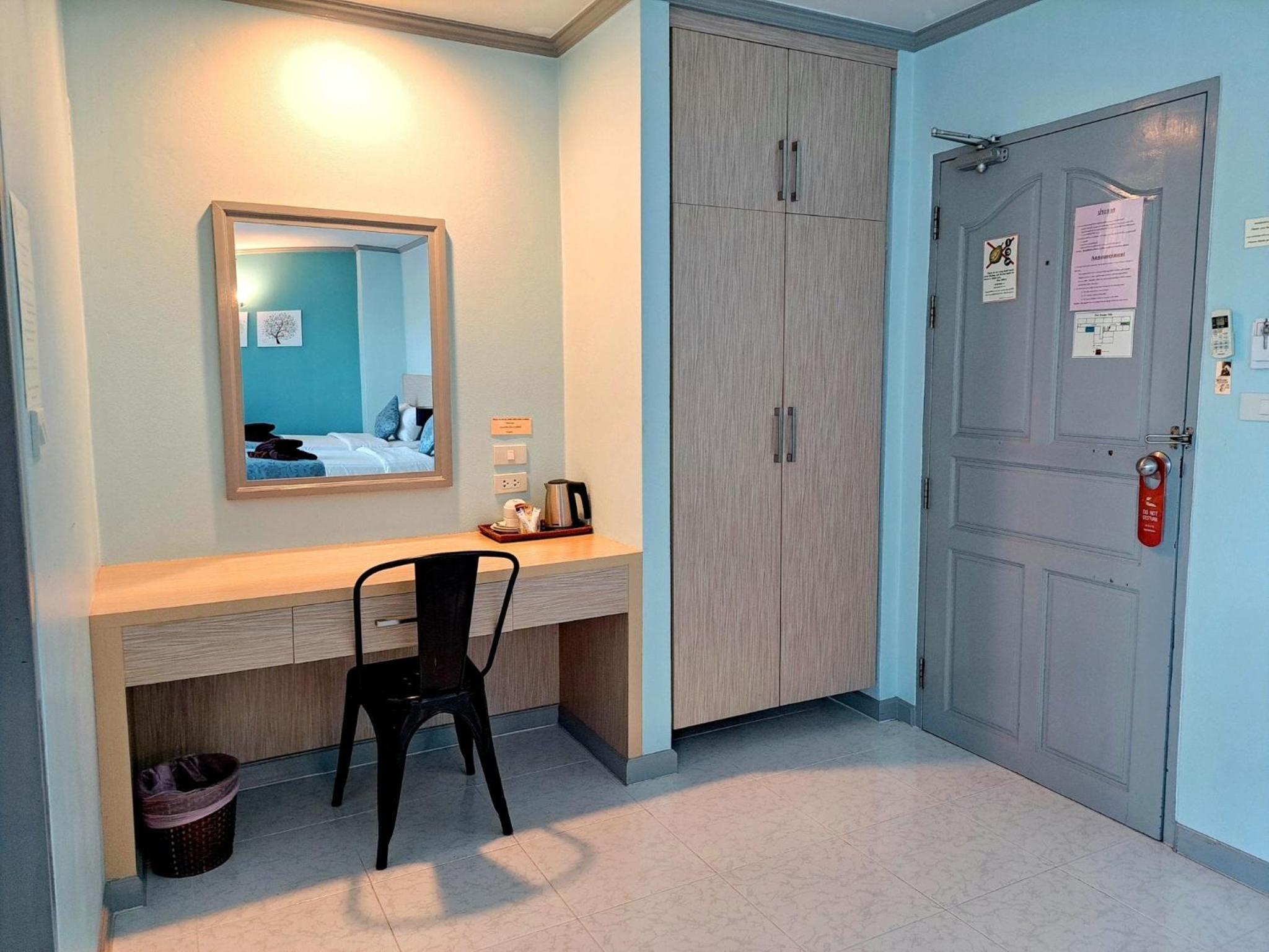 Deluxe Twin Room - Photo 5