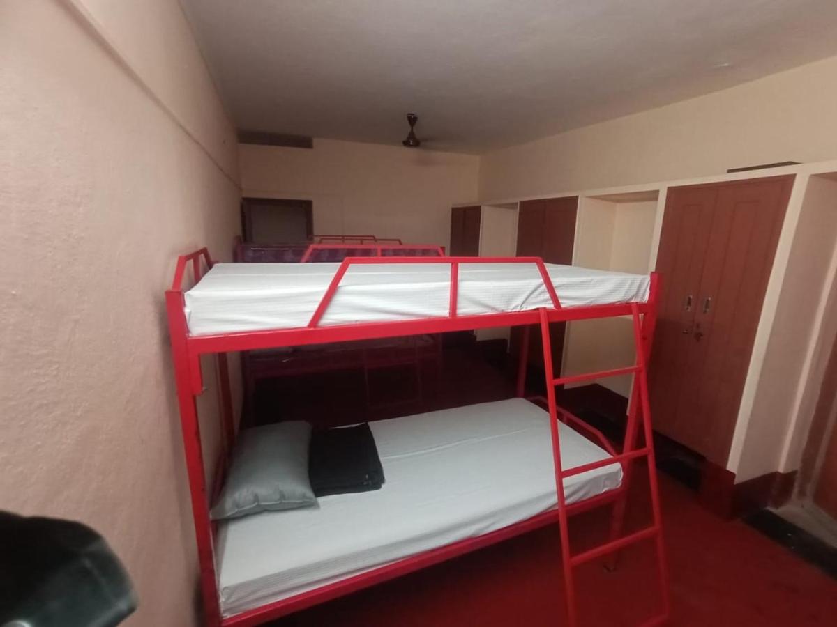 6-Bed Mixed Dormitory Room photo 1