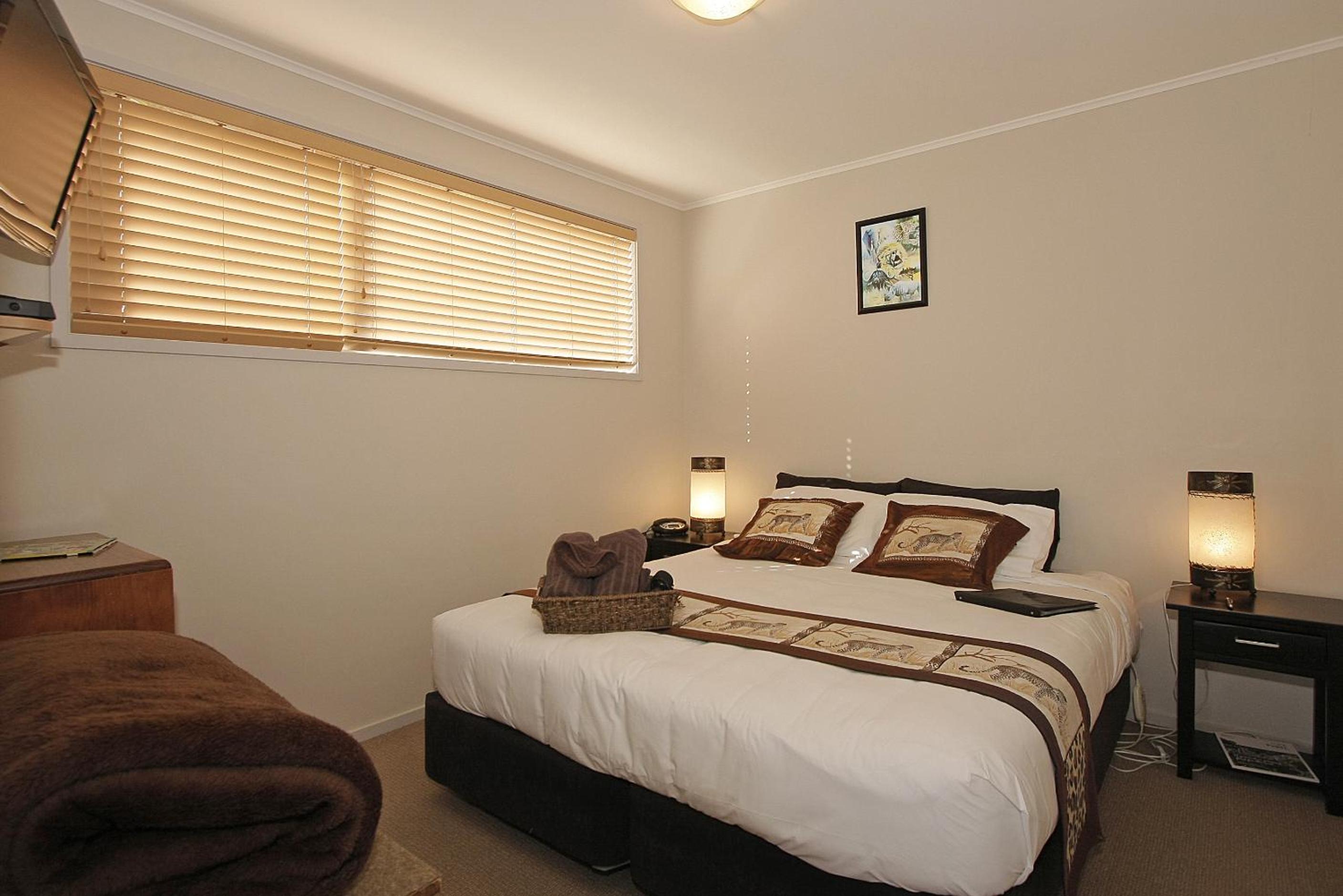 One-Bedroom Apartment - Photo 5