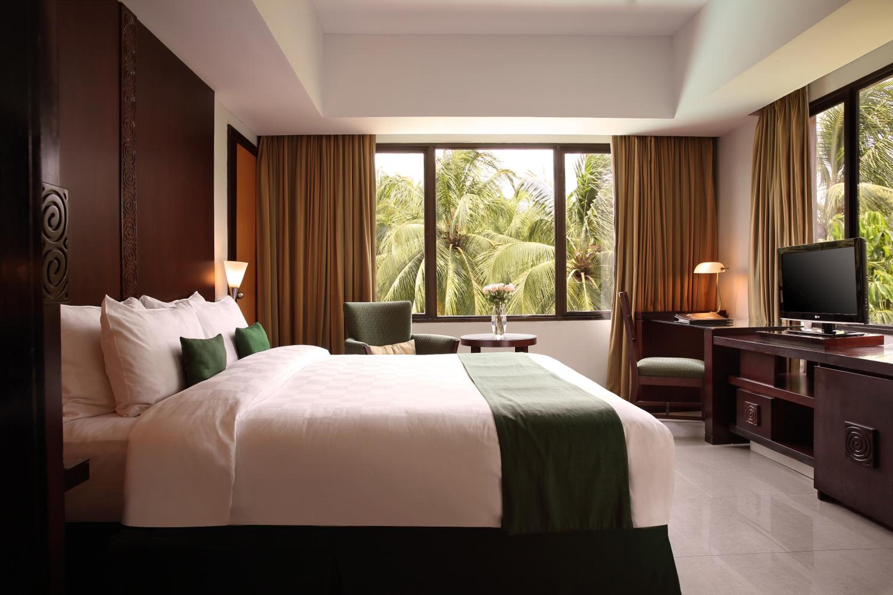 Premier Suite - Photo 1