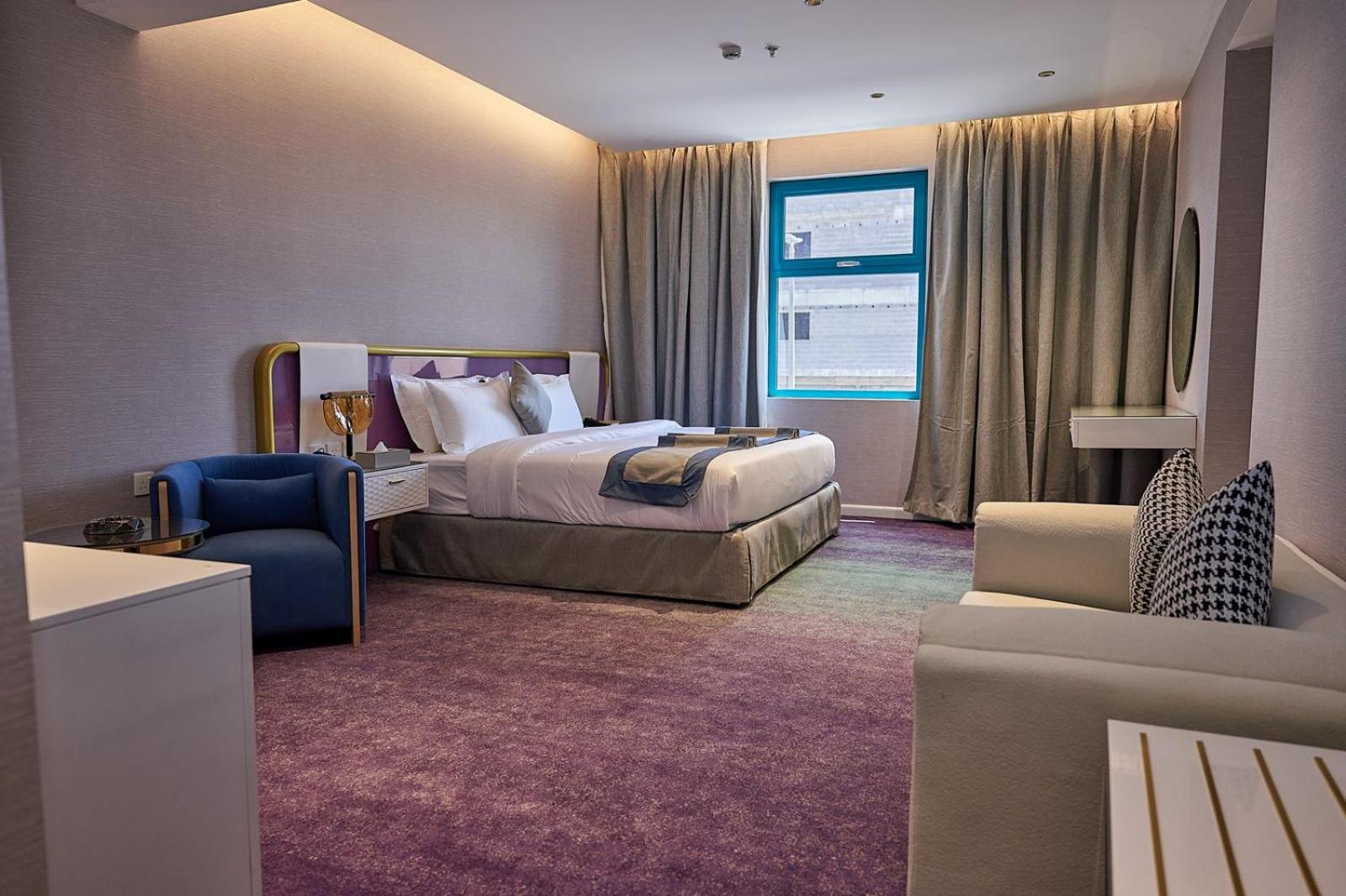 Large Double Room photo 1