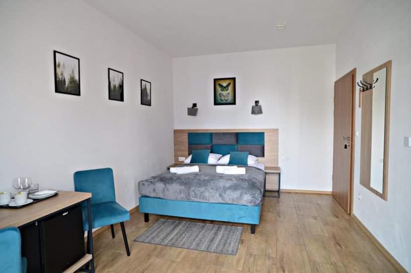 Double Room - Photo 1