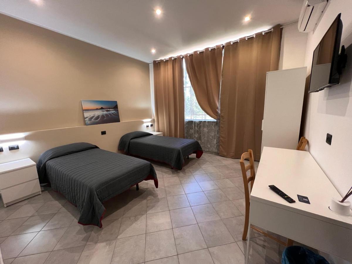 Twin Room photo 2
