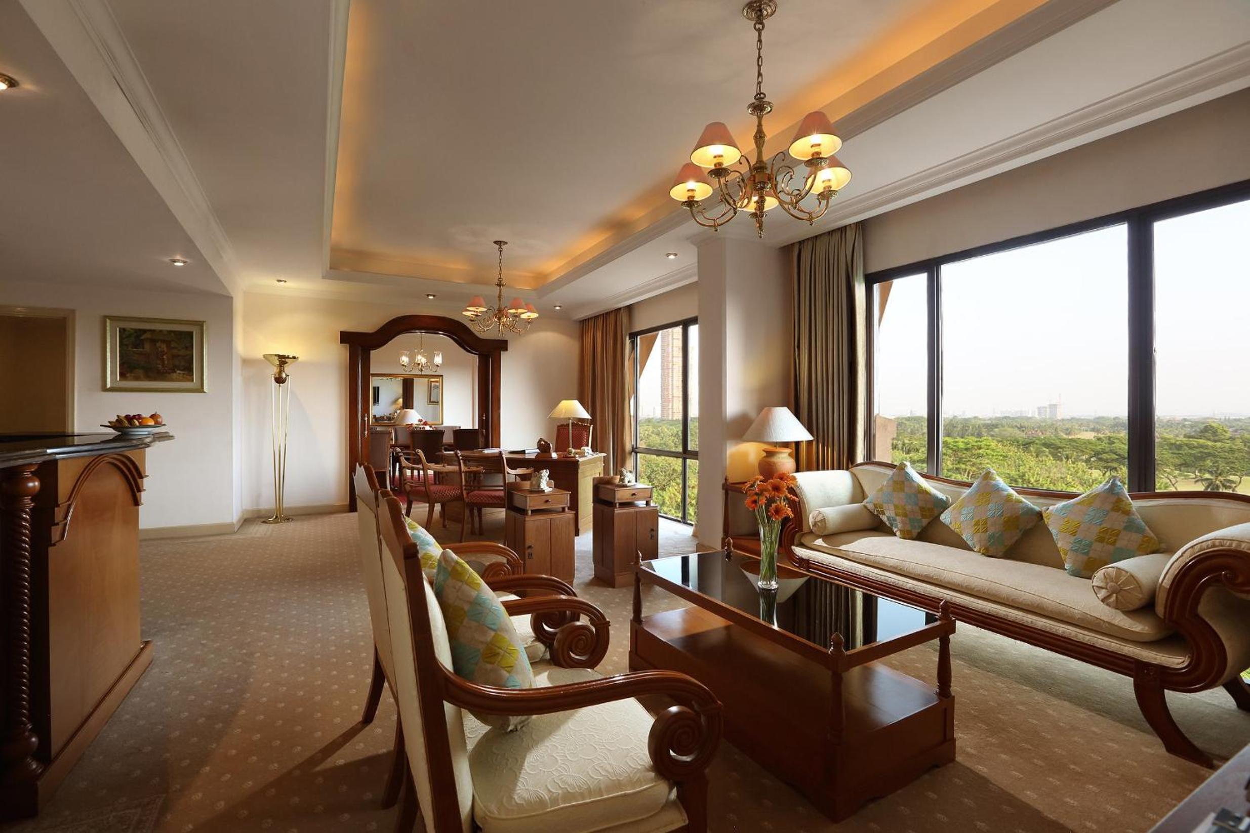 Aryaduta Suite - Photo 3