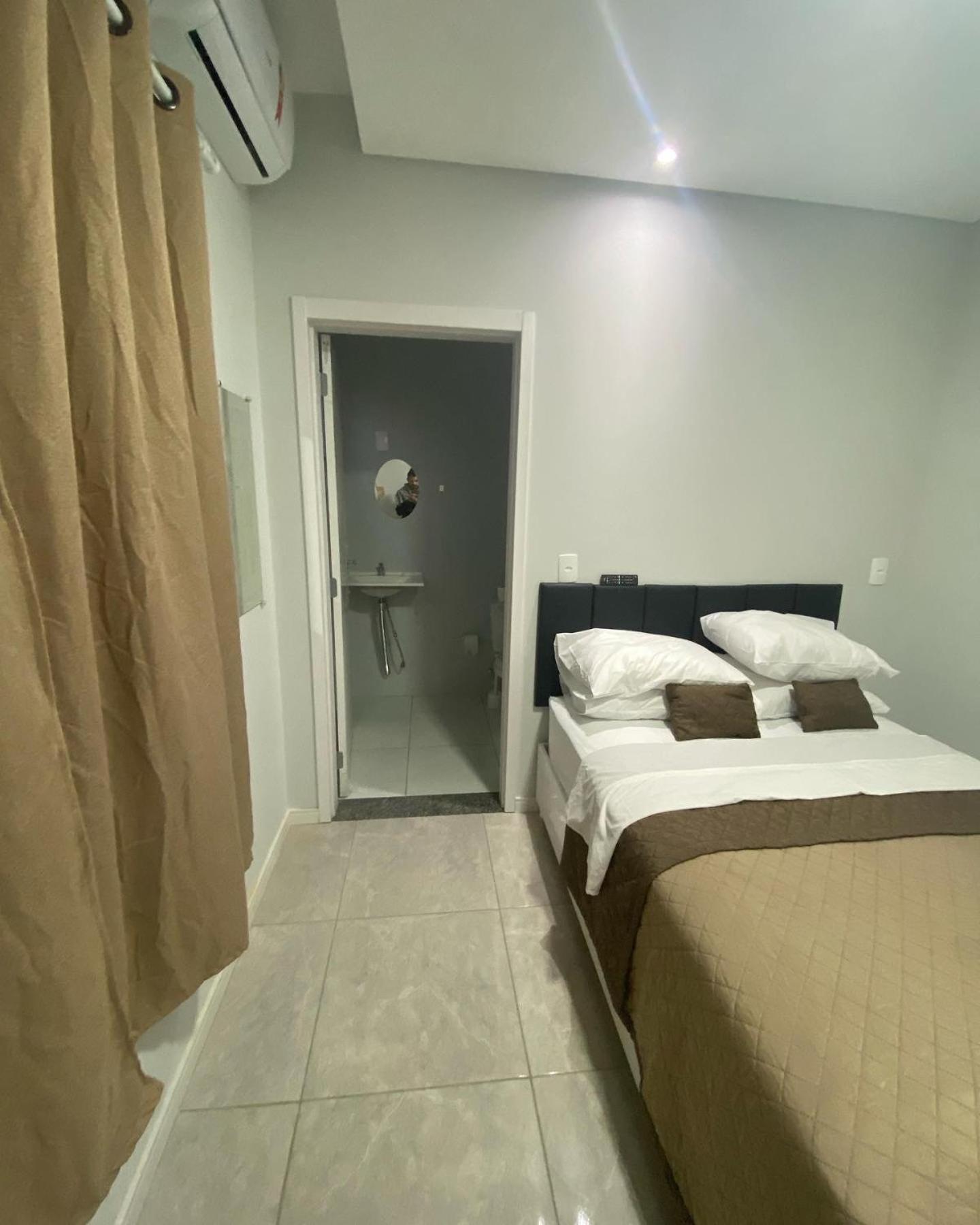 Double Room - Photo 5