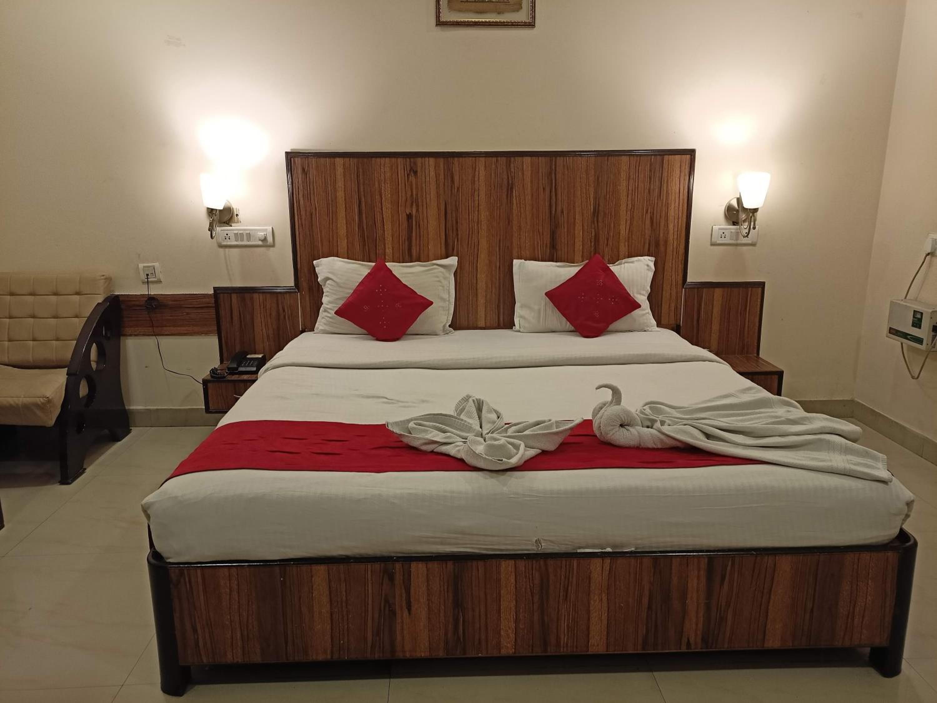 Deluxe Room - Photo 4