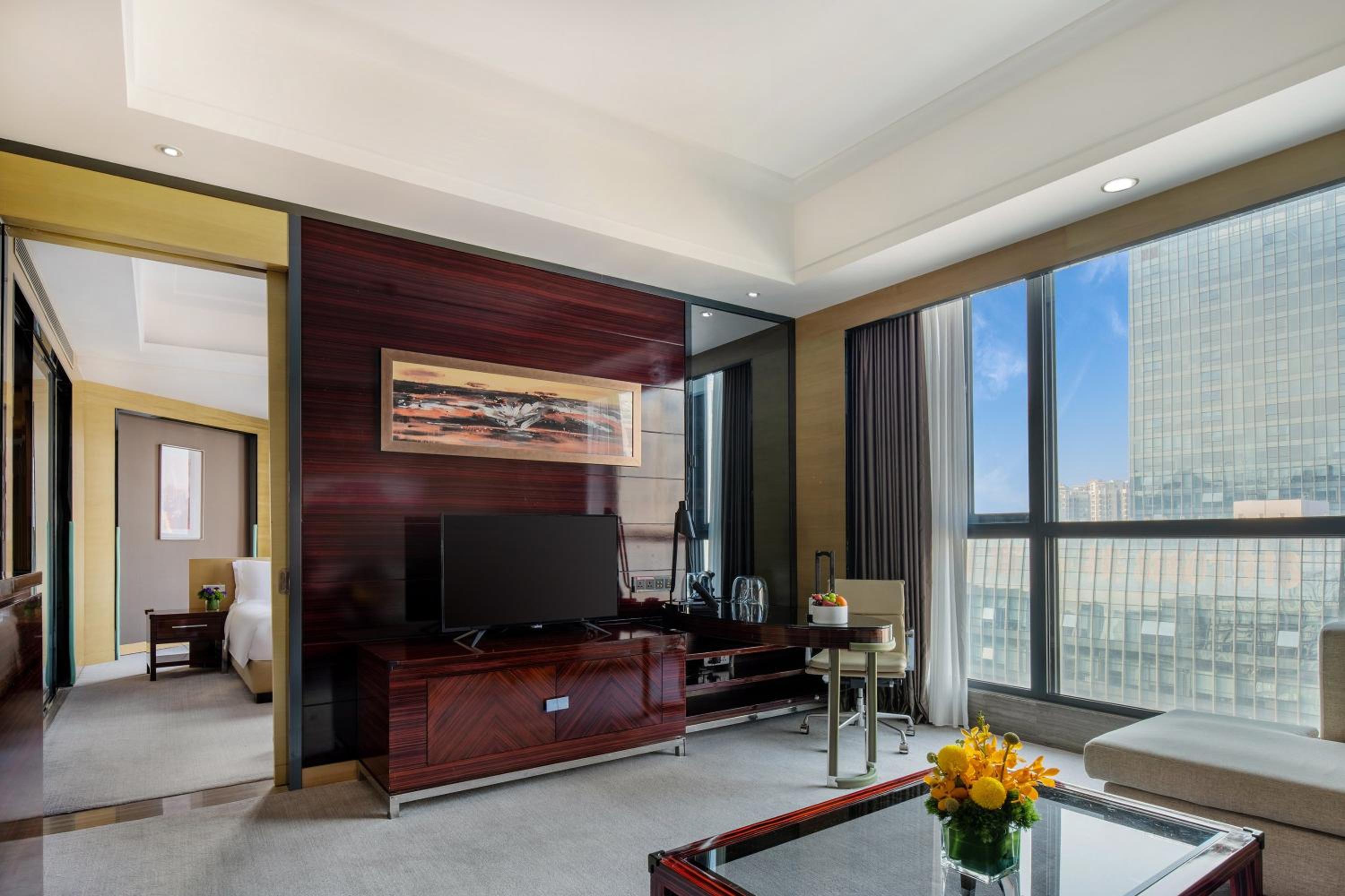 1 King One-Bedroom Suite Living Area - Photo 3
