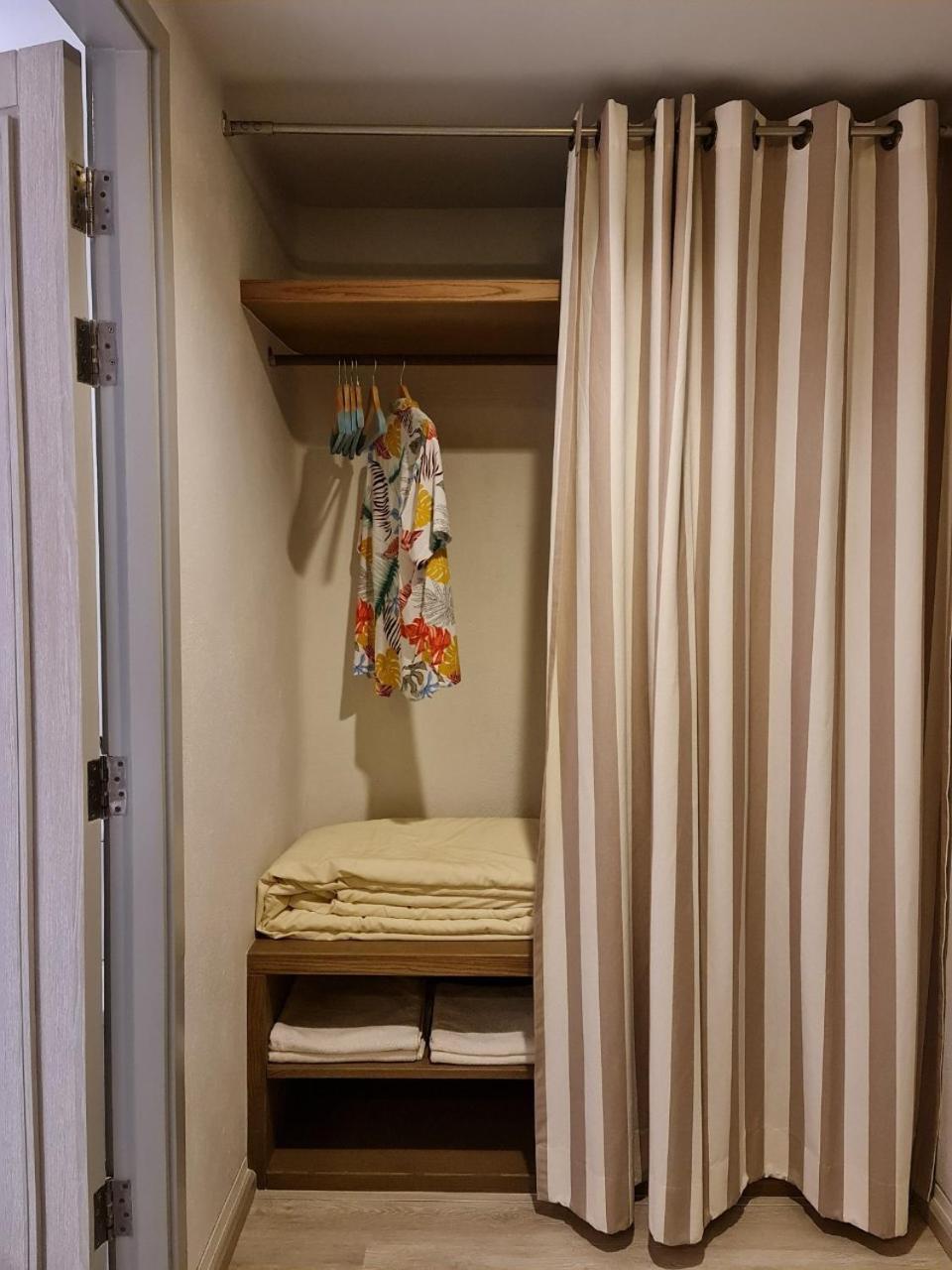 Apartment with Sea View - Photo 25