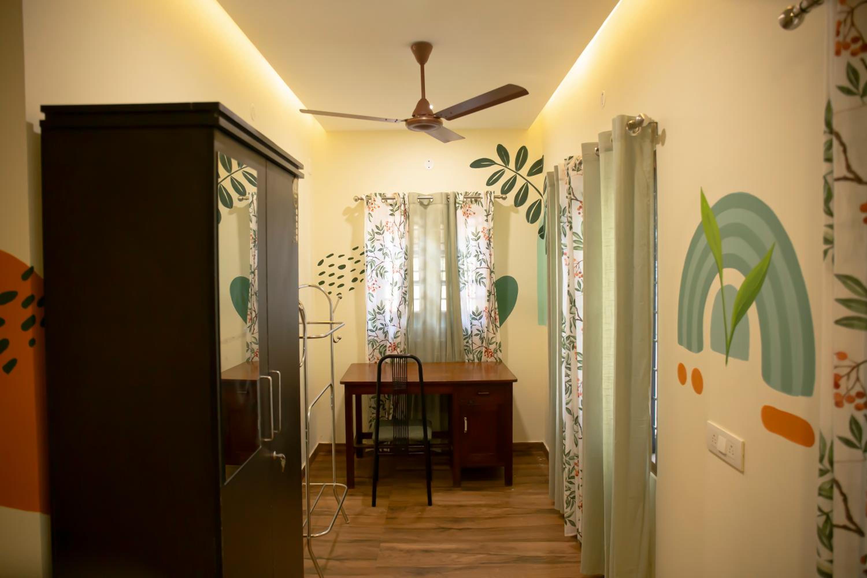 Deluxe King Room photo 3