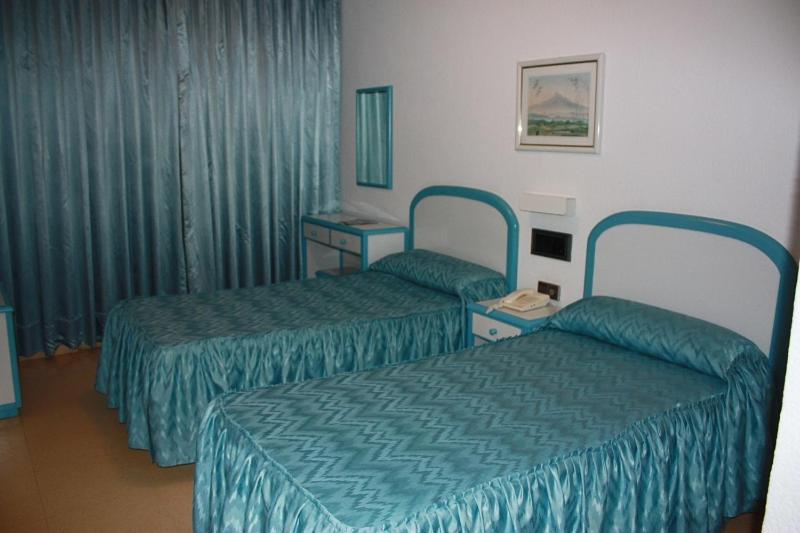 Habitación Doble o con Dos Camas