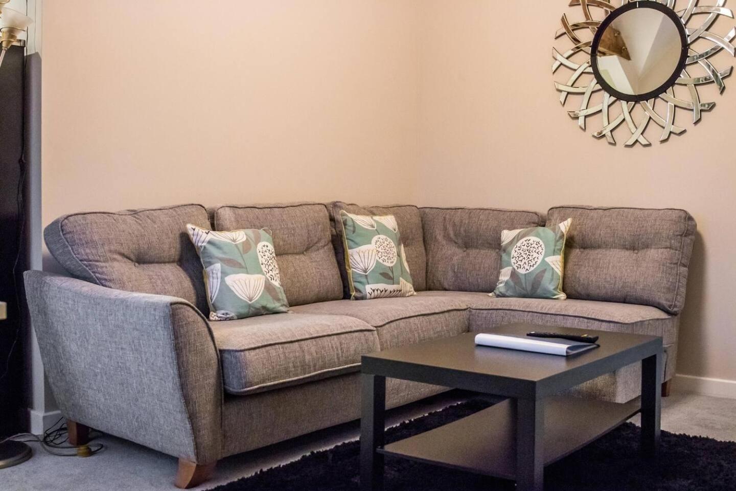 Apartment photo 1