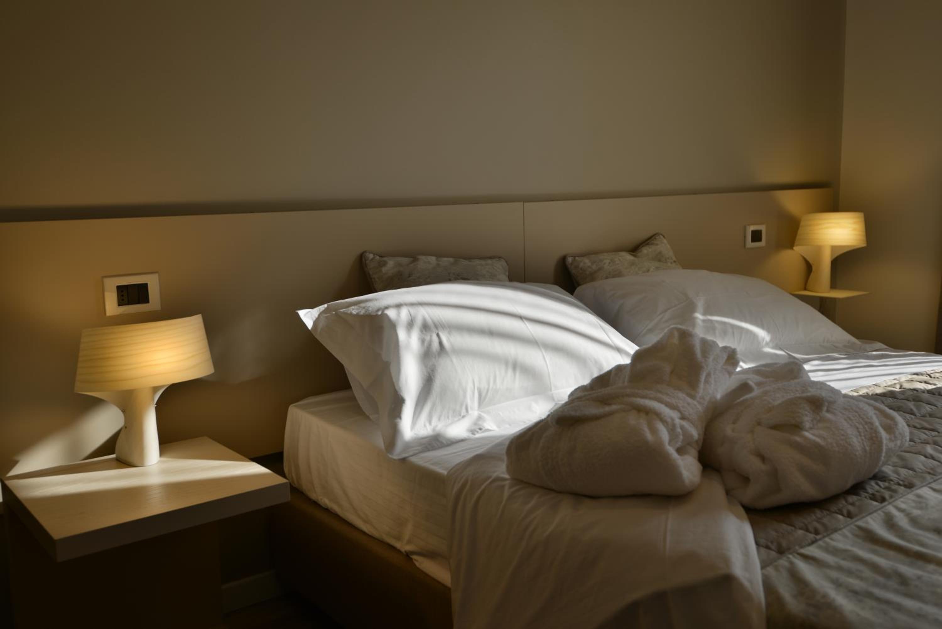 Triple Room with Balcony - Photo 7