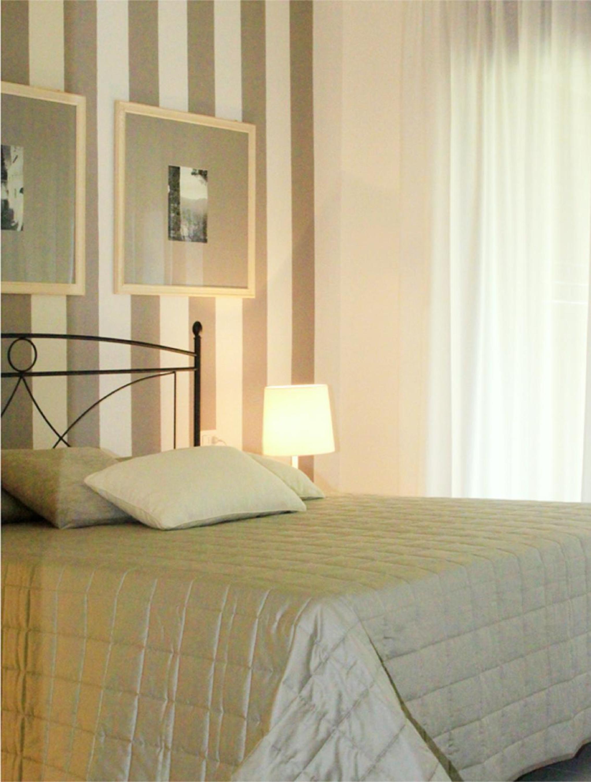 Two-Bedroom Apartment (5 Adults)