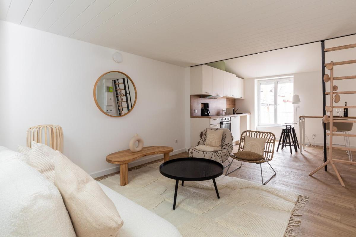Deluxe Apartment