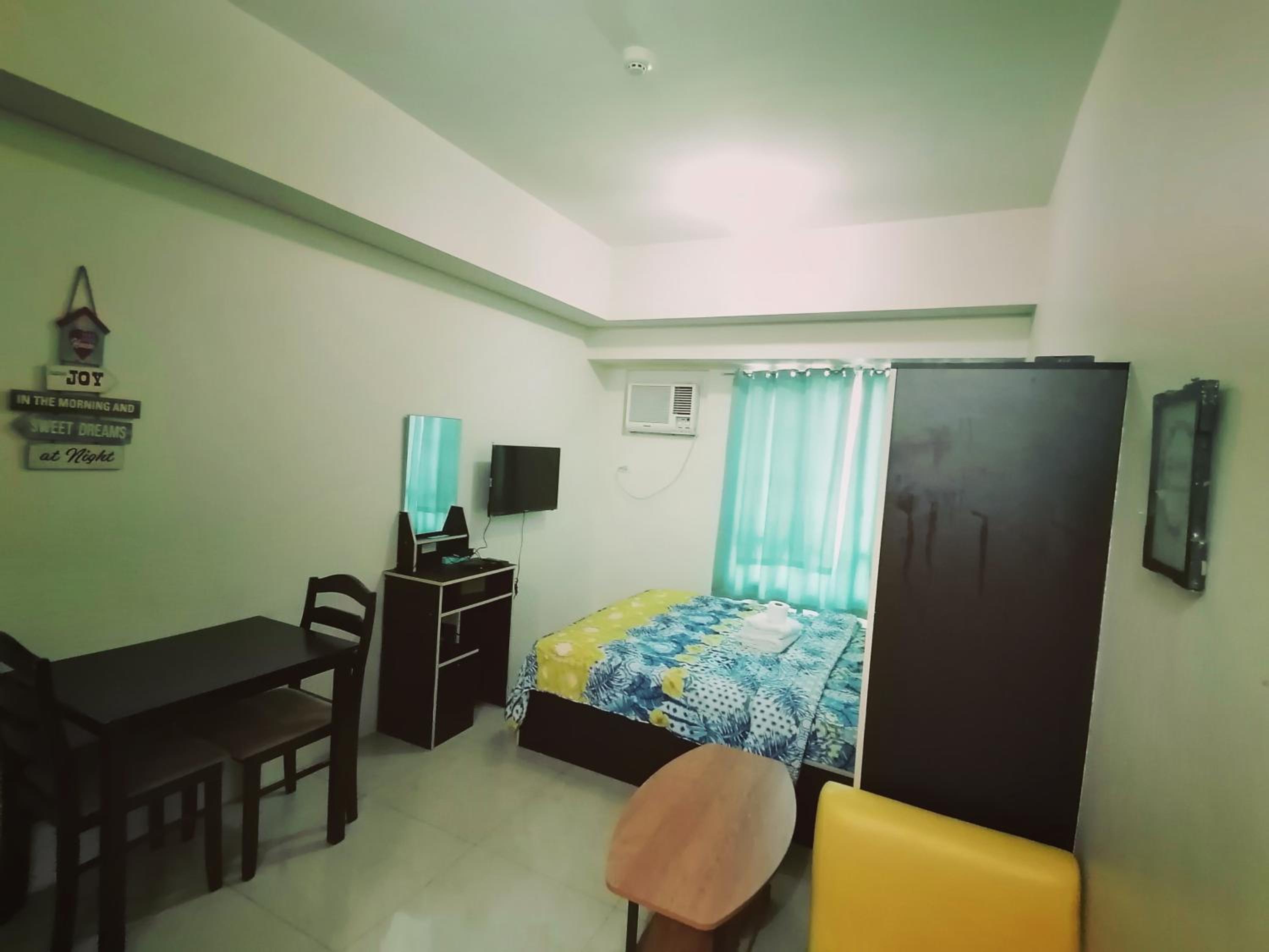 Deluxe Studio - Photo 10