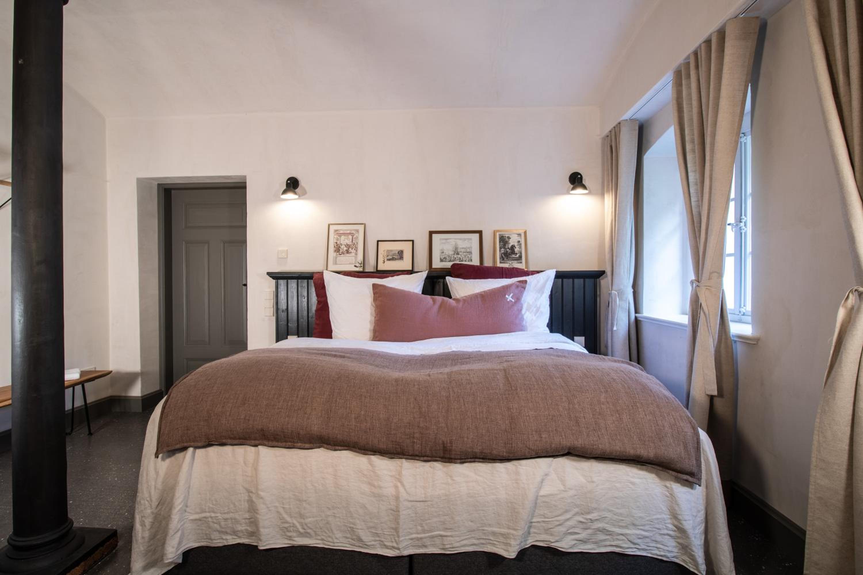 Suite photo 1