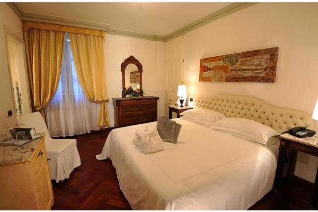 Comfort Double or Twin Room photo 3