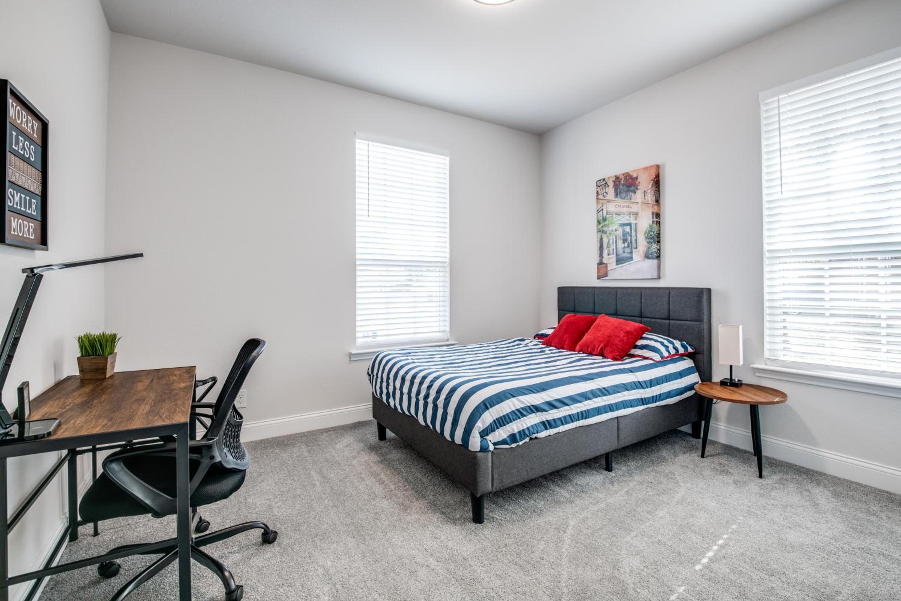 Four-Bedroom House photo 1