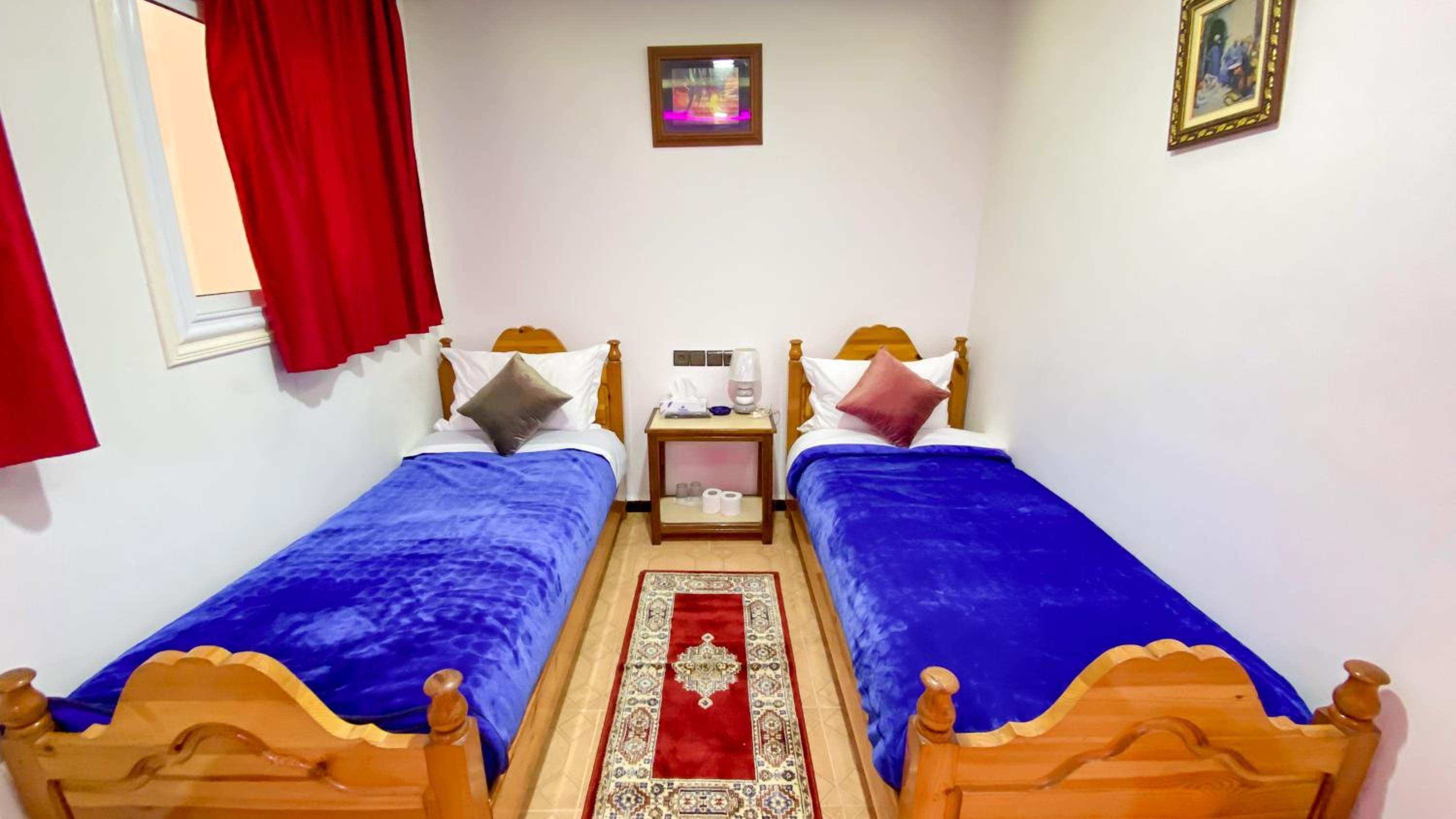 Deluxe Double or Twin Room with Sea View - Photo 10