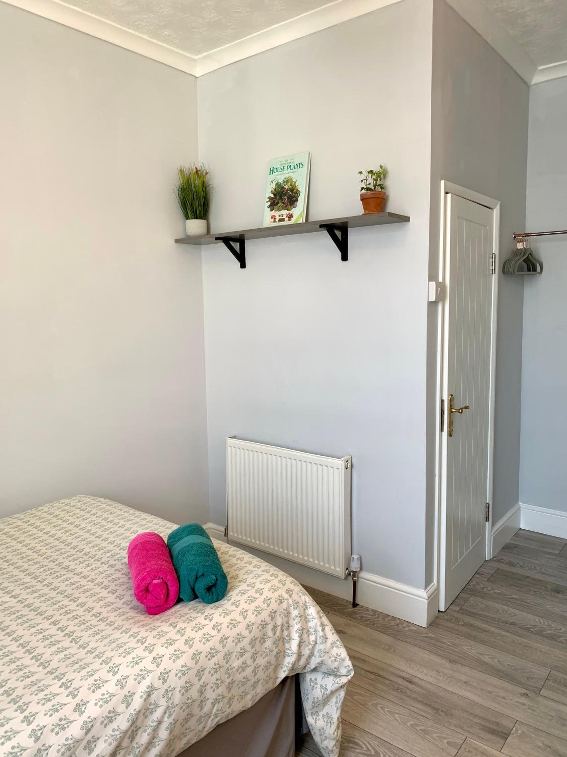 Double Room with Private Bathroom photo 2