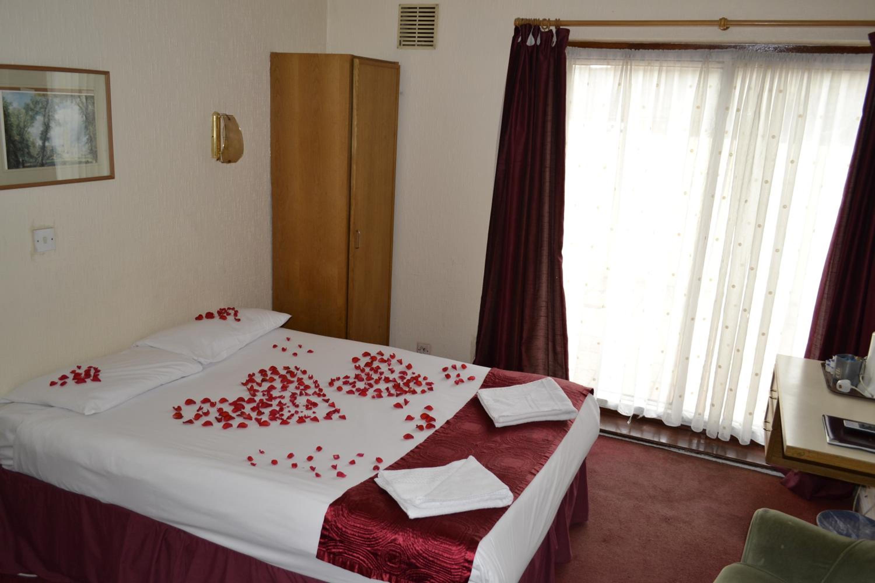 Quadruple Room - Photo 1