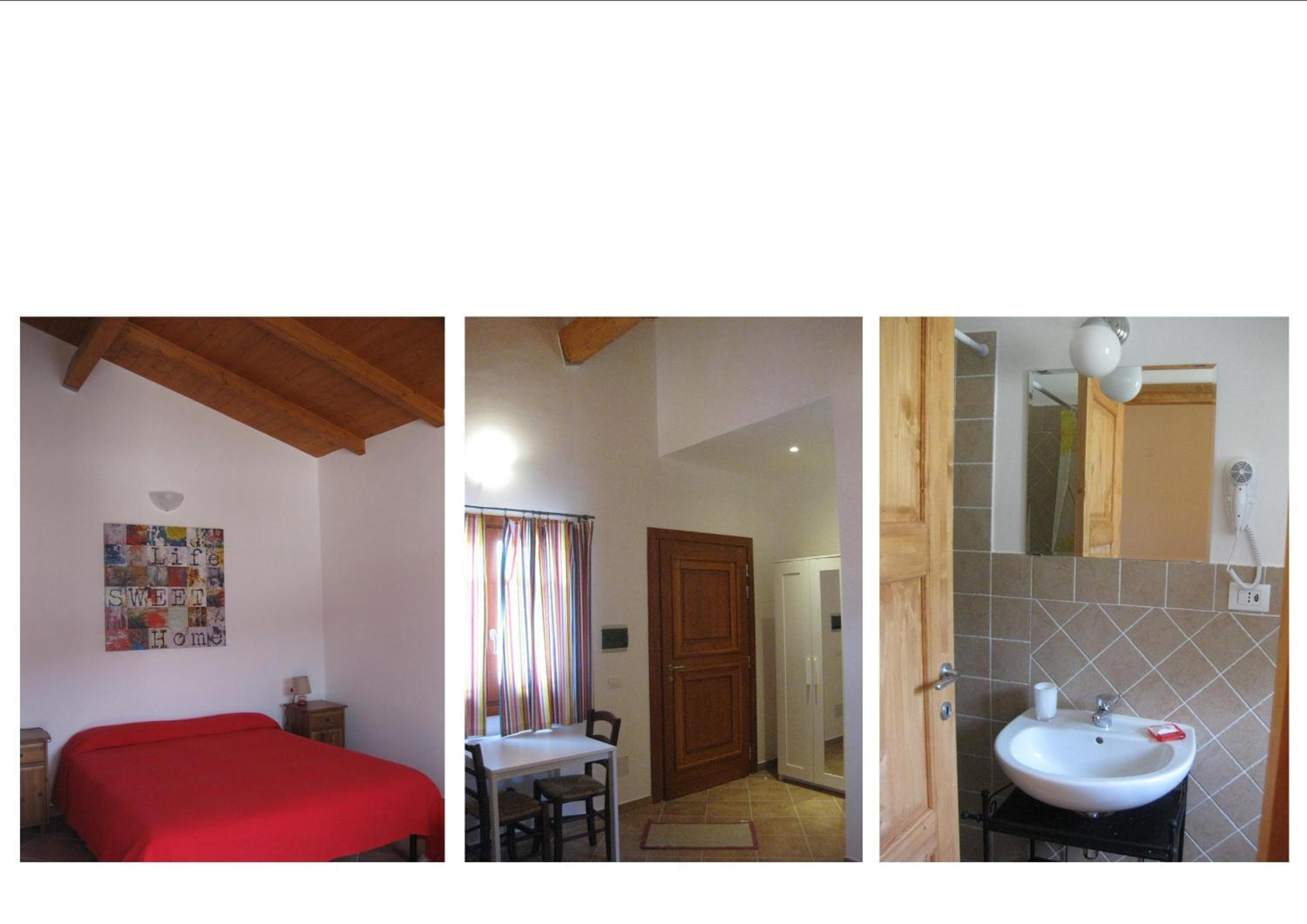 Family Room with Private Bathroom photo 3