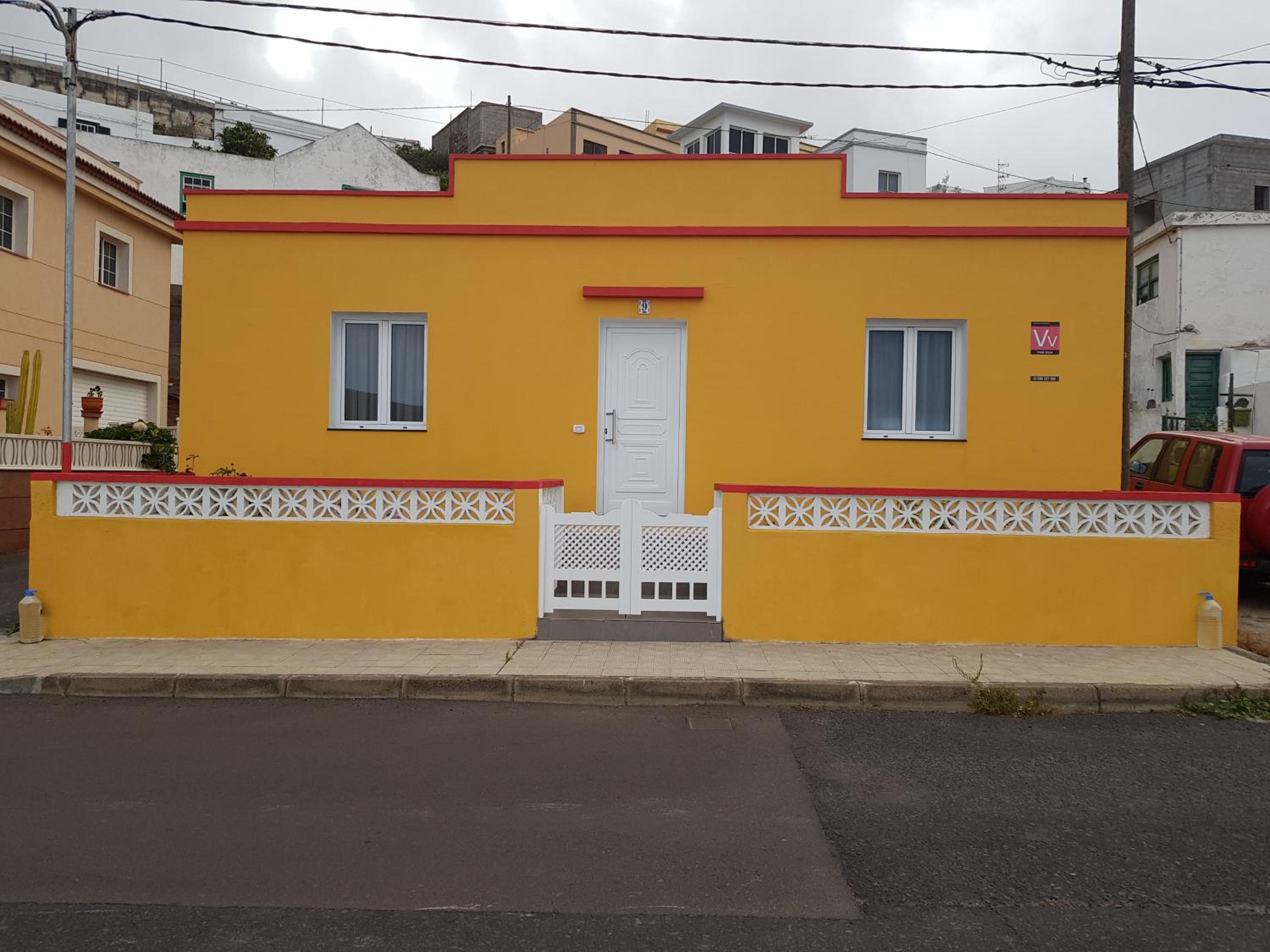 Two-Bedroom House photo 2