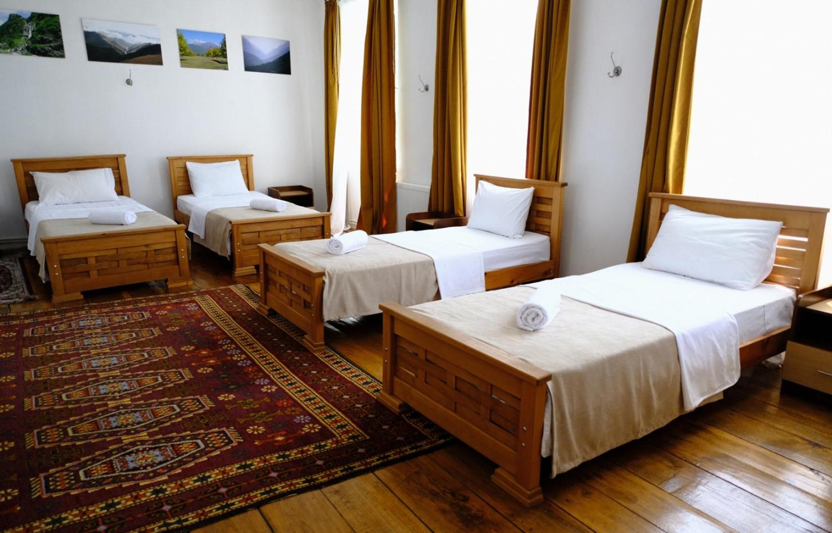 Bed in 4-Bed Dormitory Room photo 1