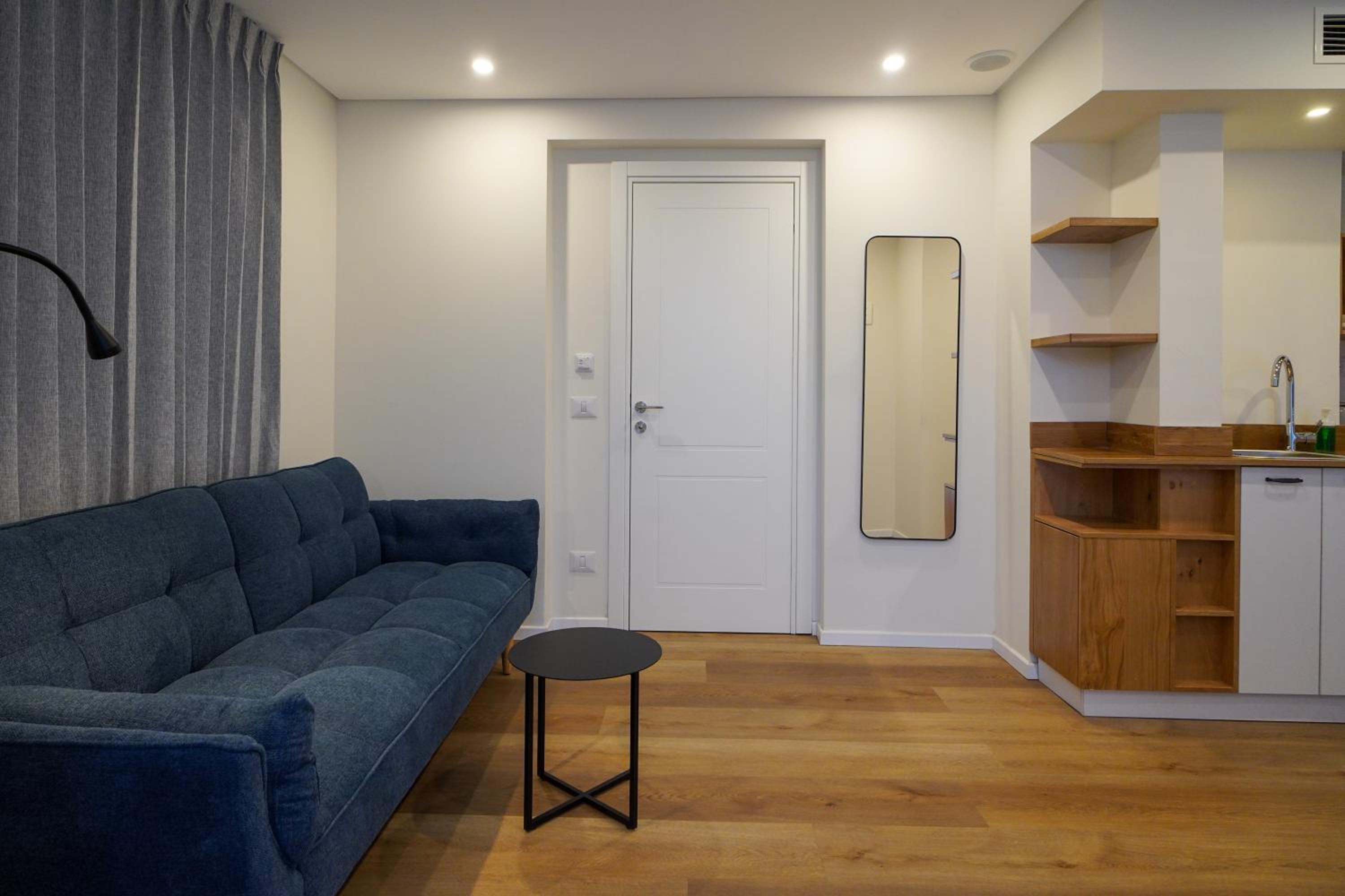 Studio Apartment photo 3