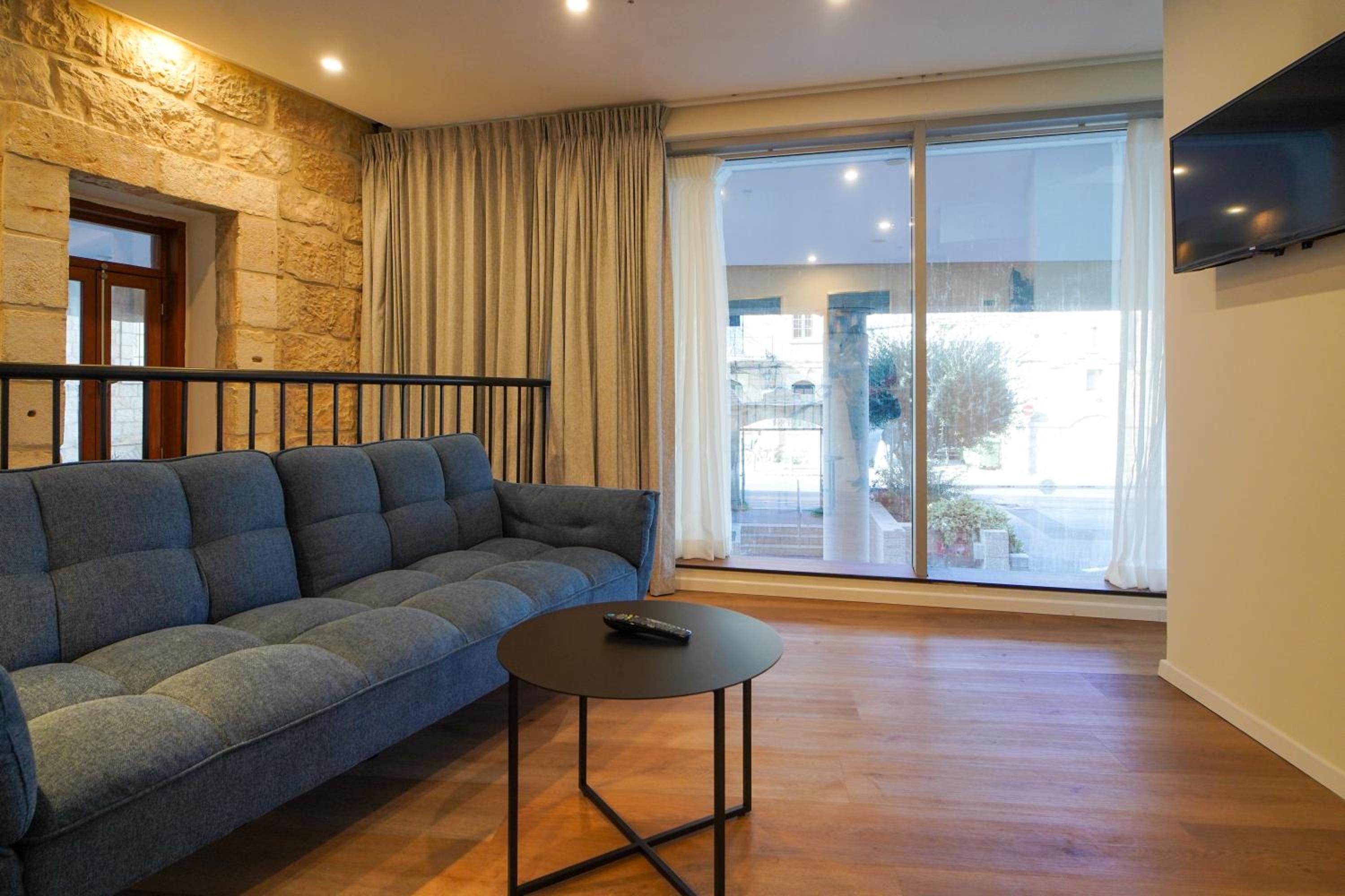 Superior Apartment - Photo 12