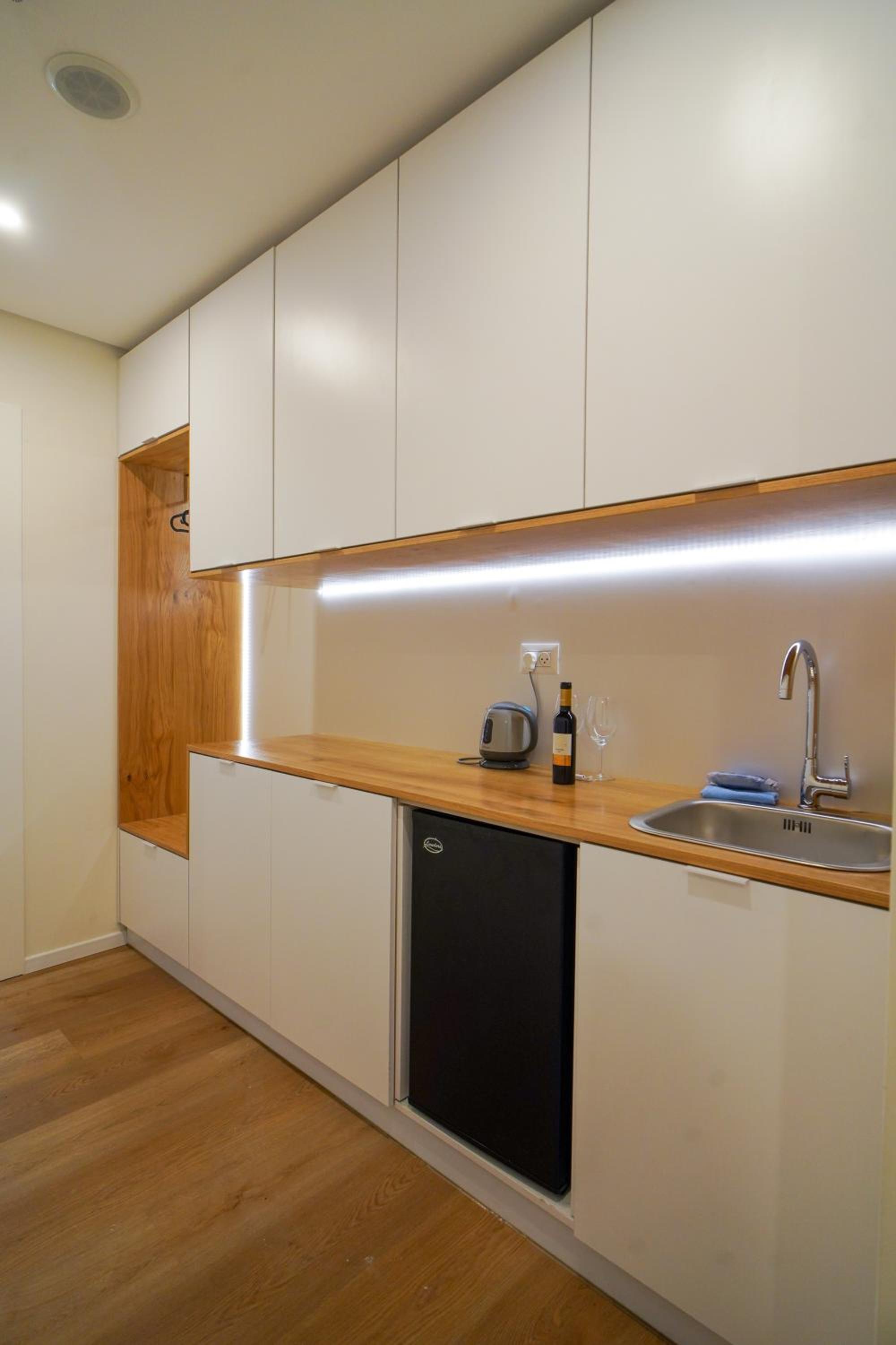 Superior Apartment - Photo 21