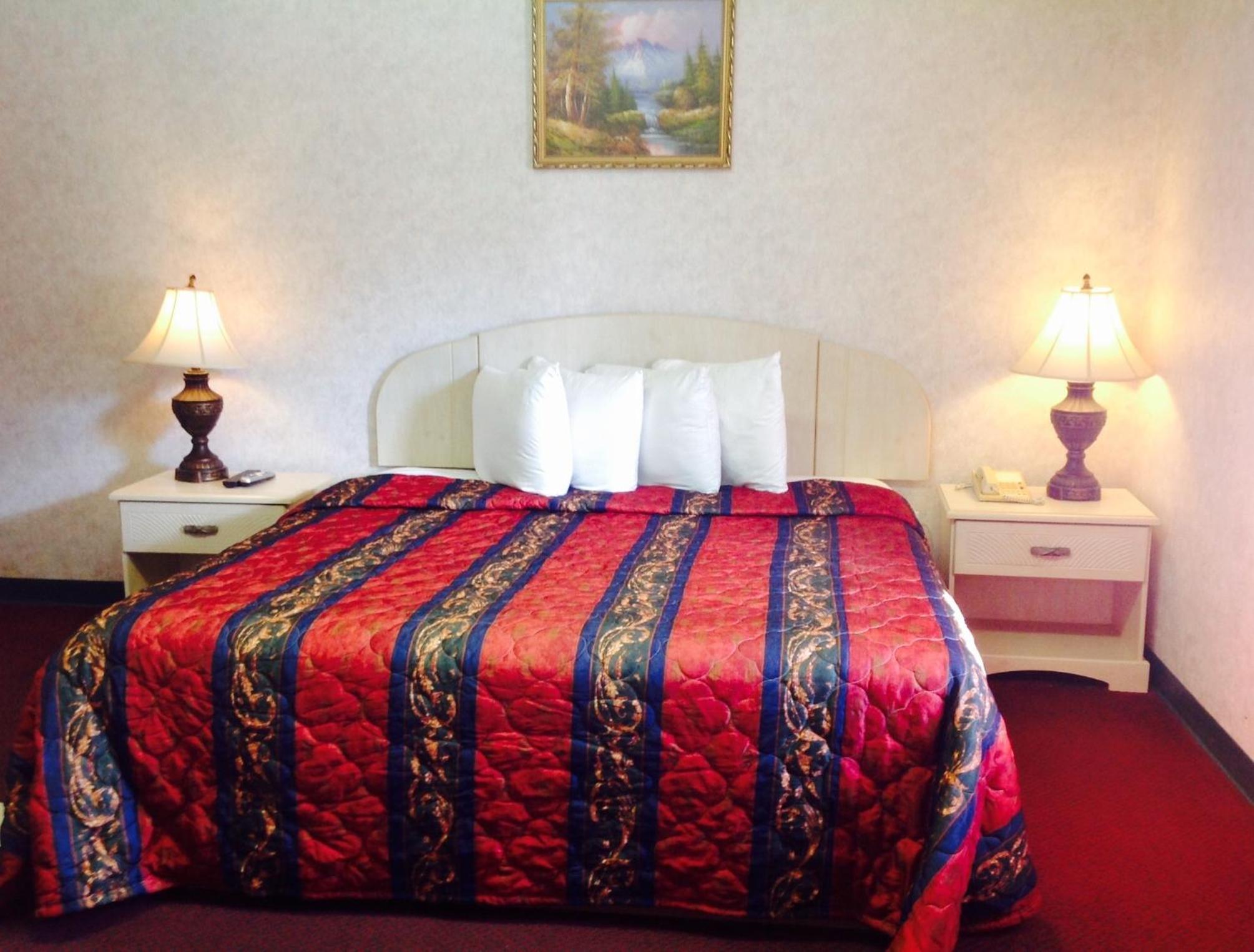 Standard King Room - Photo 1