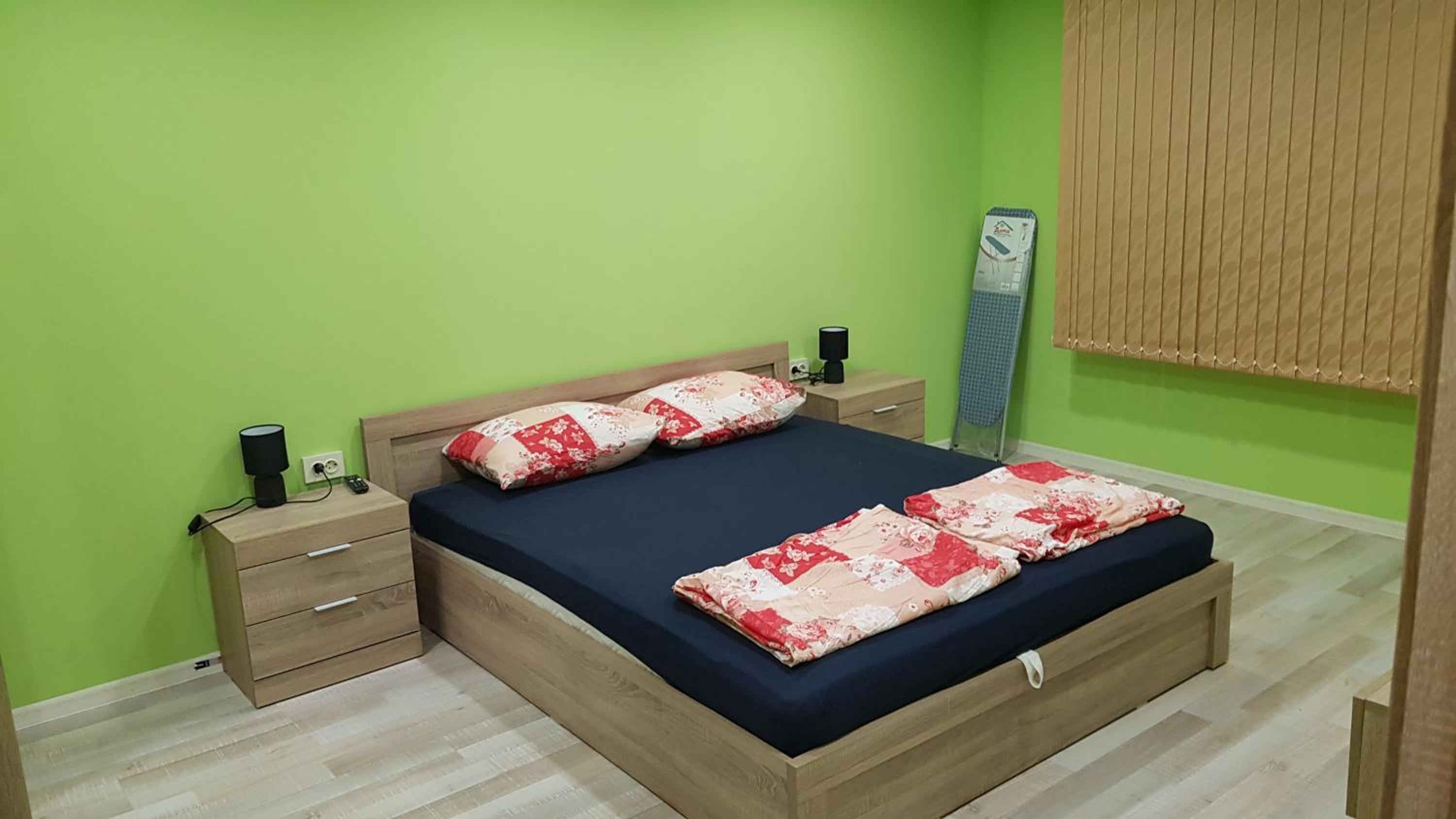 One-Bedroom Apartment - Photo 35