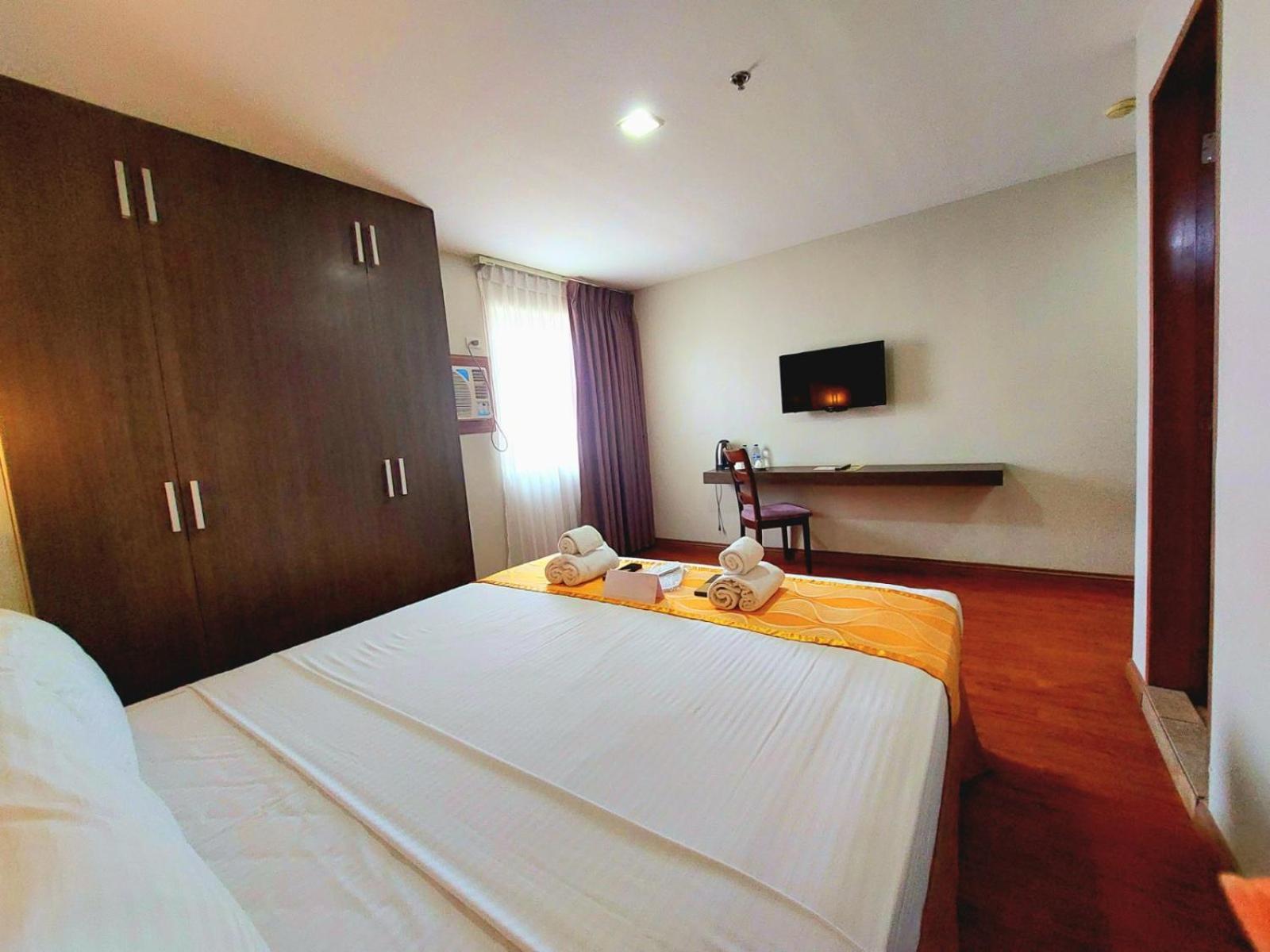 Superior King Room - Photo 2