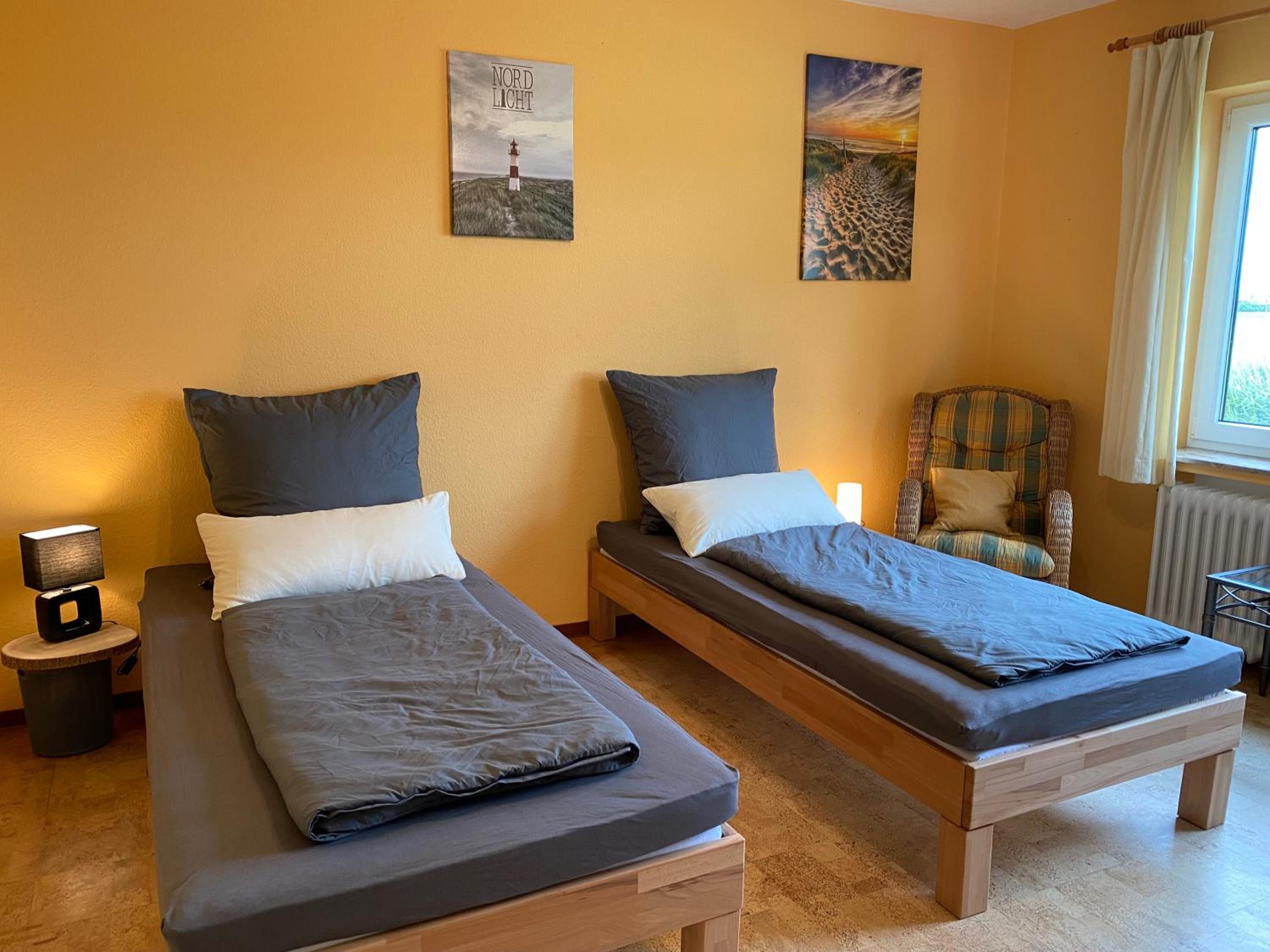 Two-Bedroom House photo 3