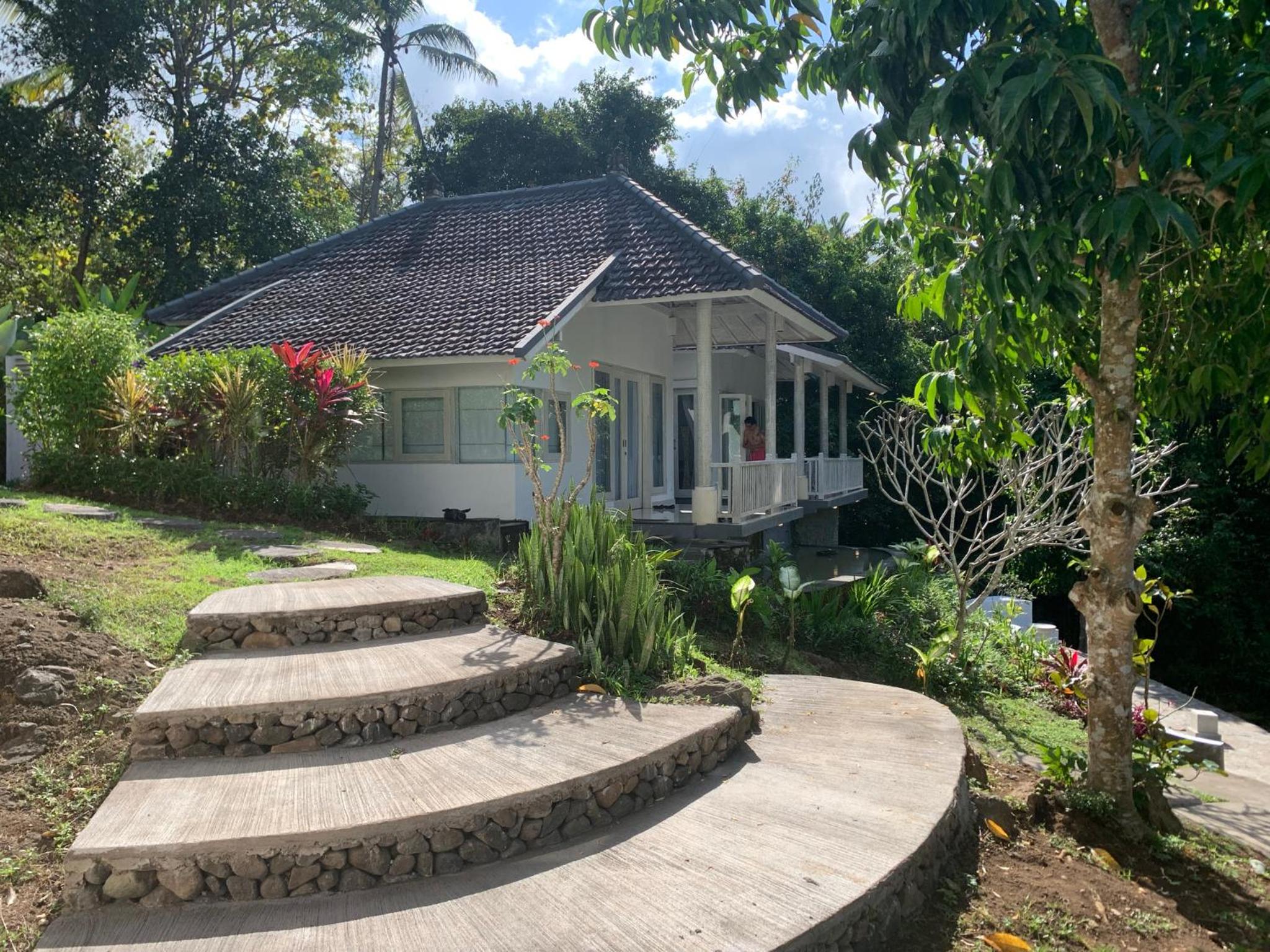 Deluxe Bungalow with Garden View - Photo 17