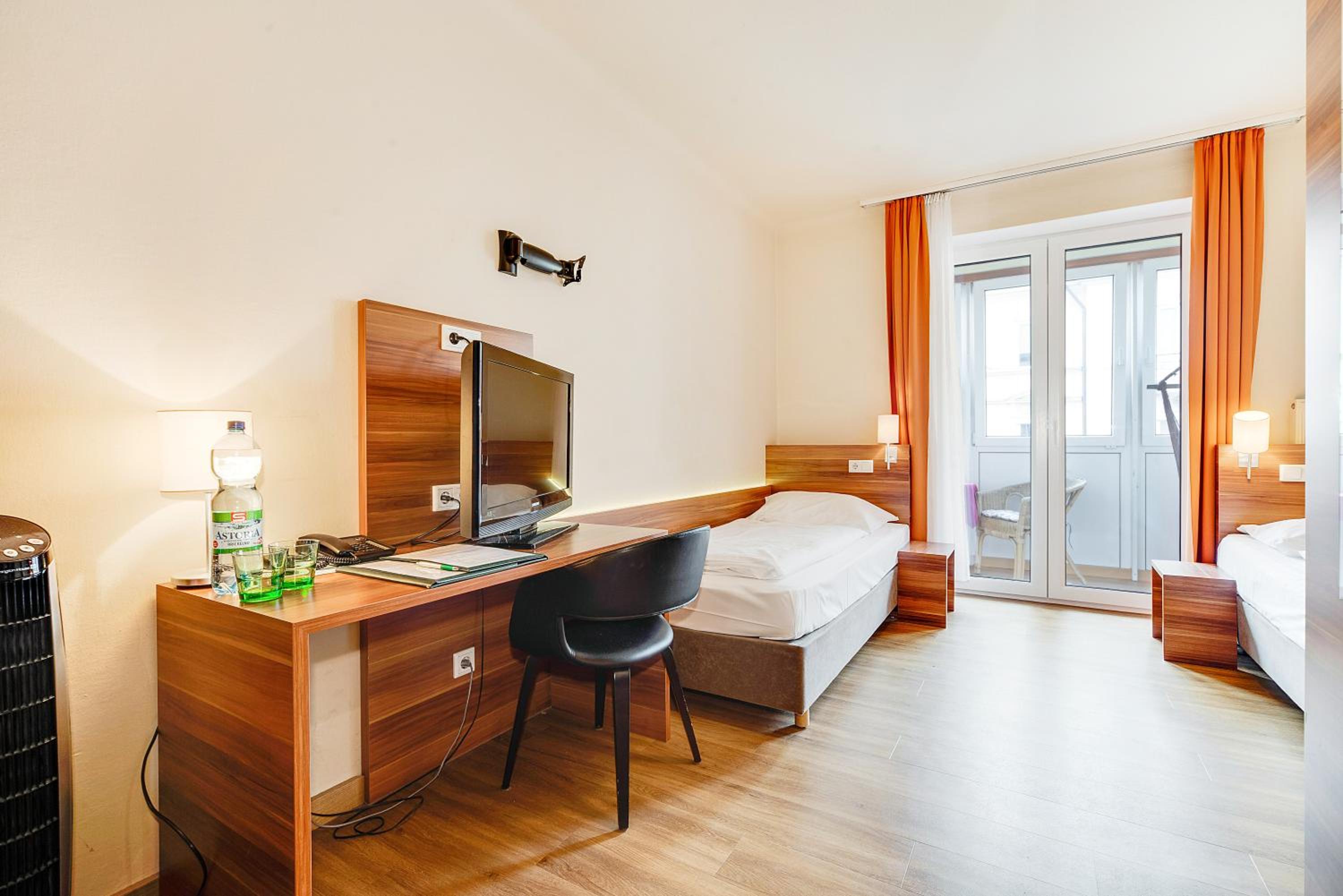 Available room