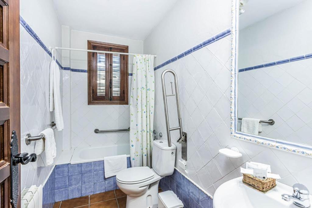 Three-Bedroom Villa (6 Adults) photo 2