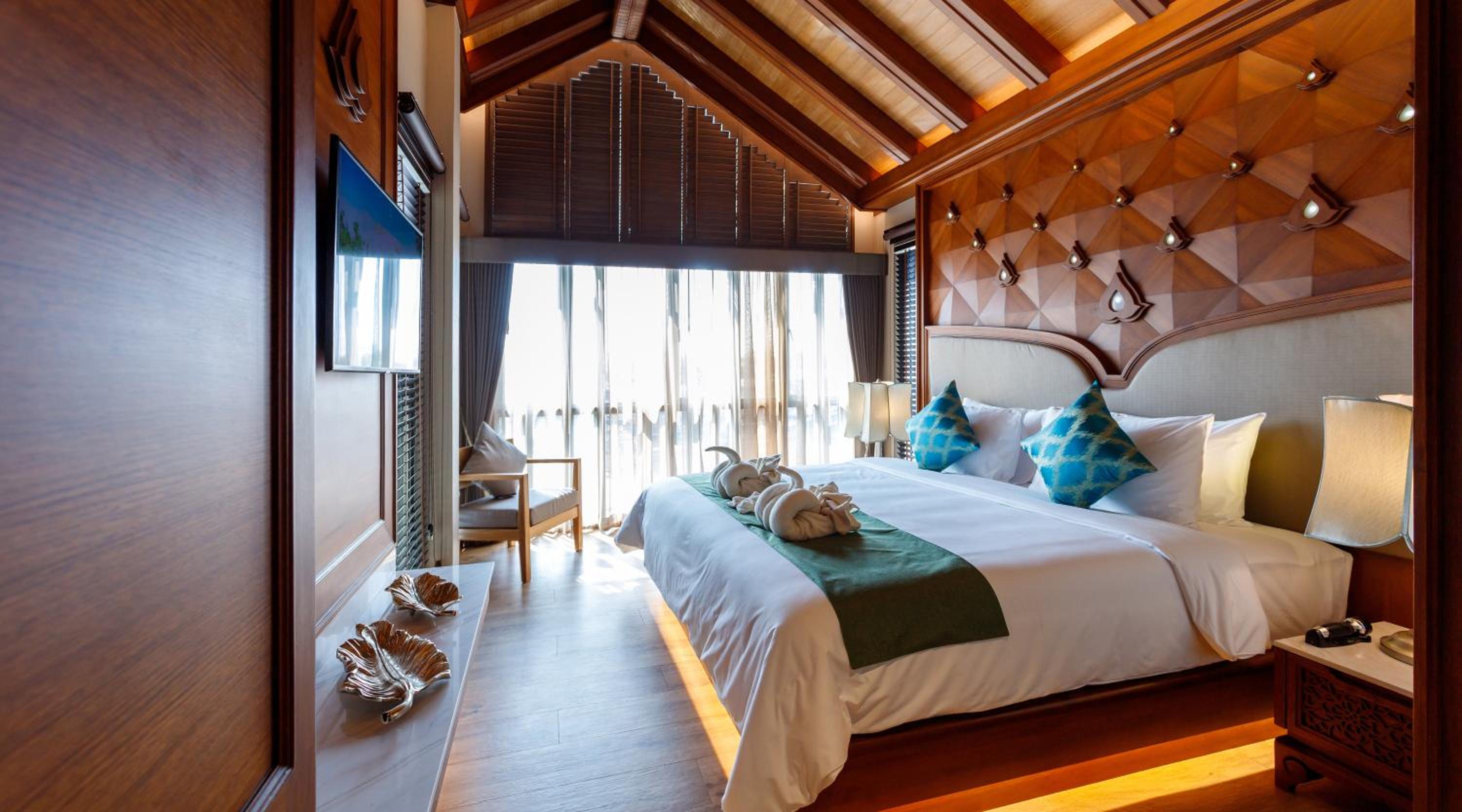 King Whirlpool Villa - Photo 15
