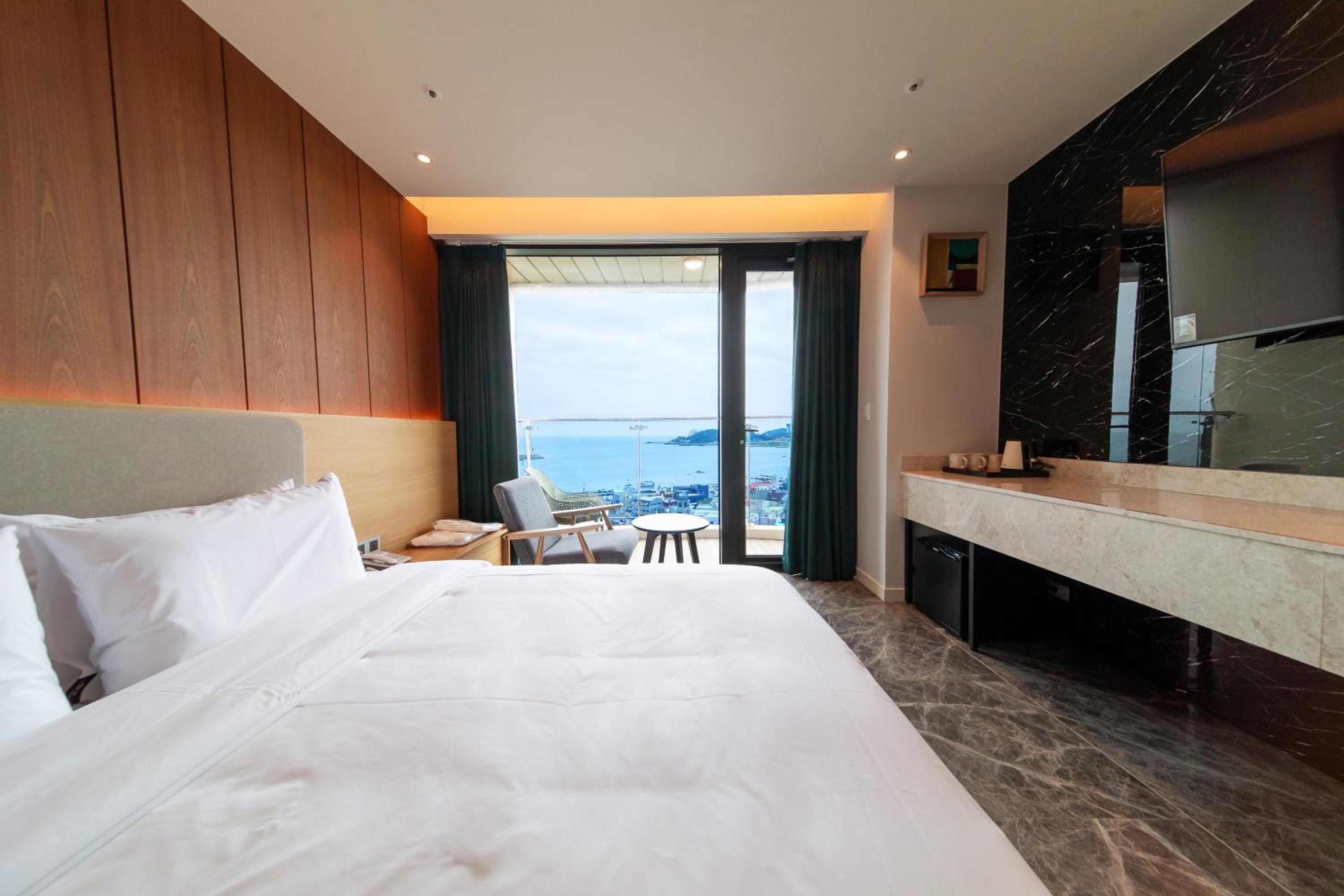 Premium Double Room with Sea View - Terrace, Hinoki - Photo 4