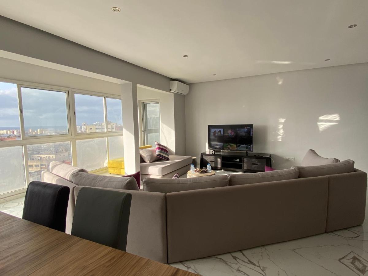 Three-Bedroom Apartment - Photo 18