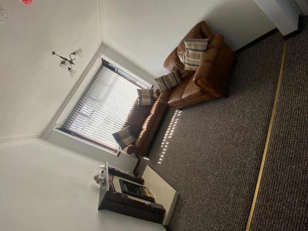 Three-Bedroom Apartment photo 1