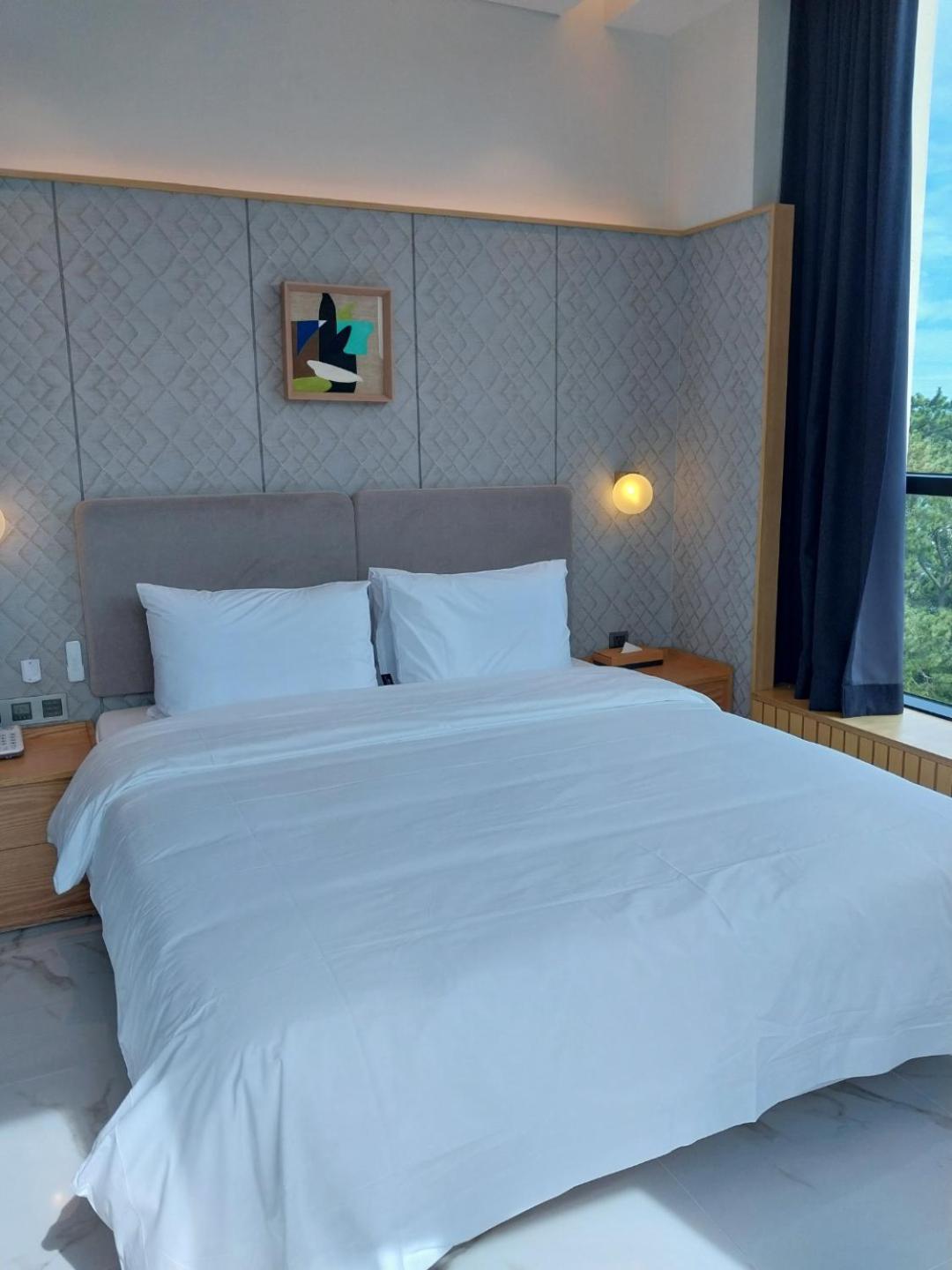 Premium Double Room with Sea View - Photo 1