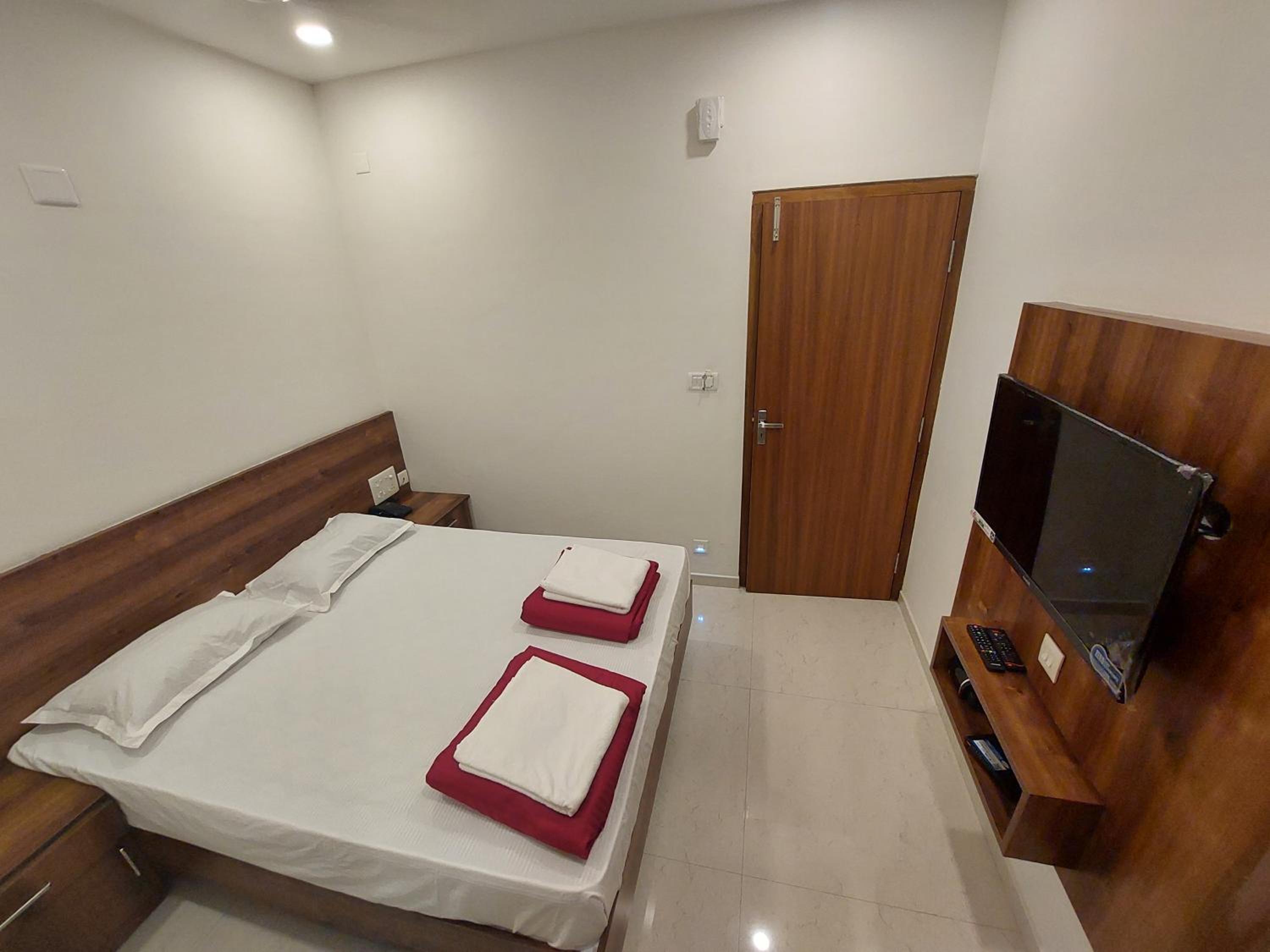 Standard Double Room photo 2