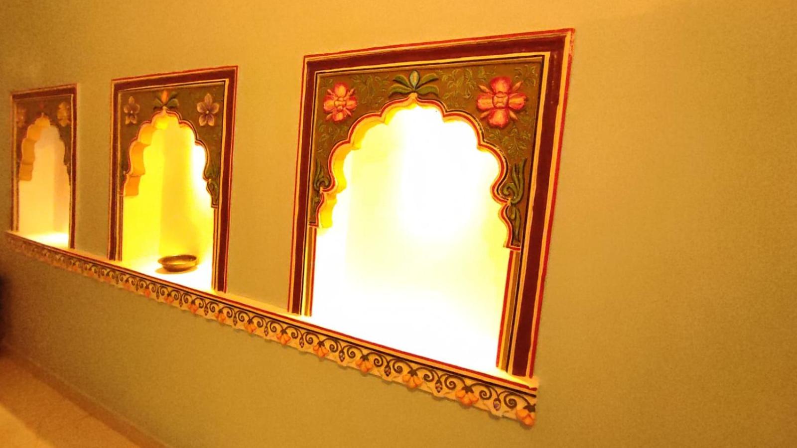 Deluxe Double Room - Photo 16