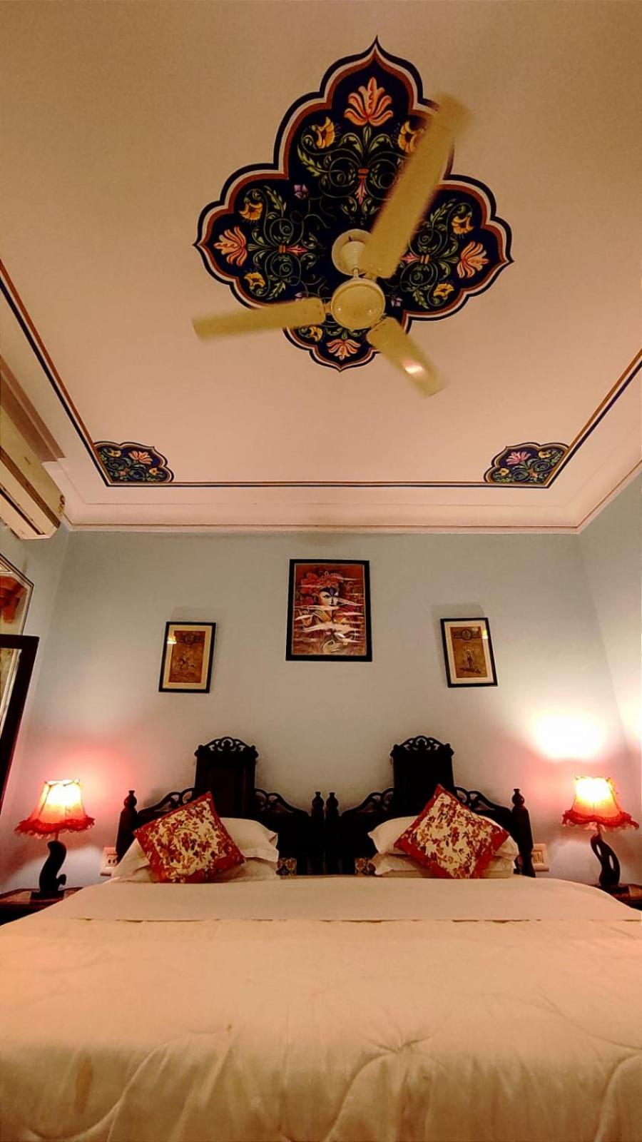 Deluxe Double Room with Castle View - Photo 21
