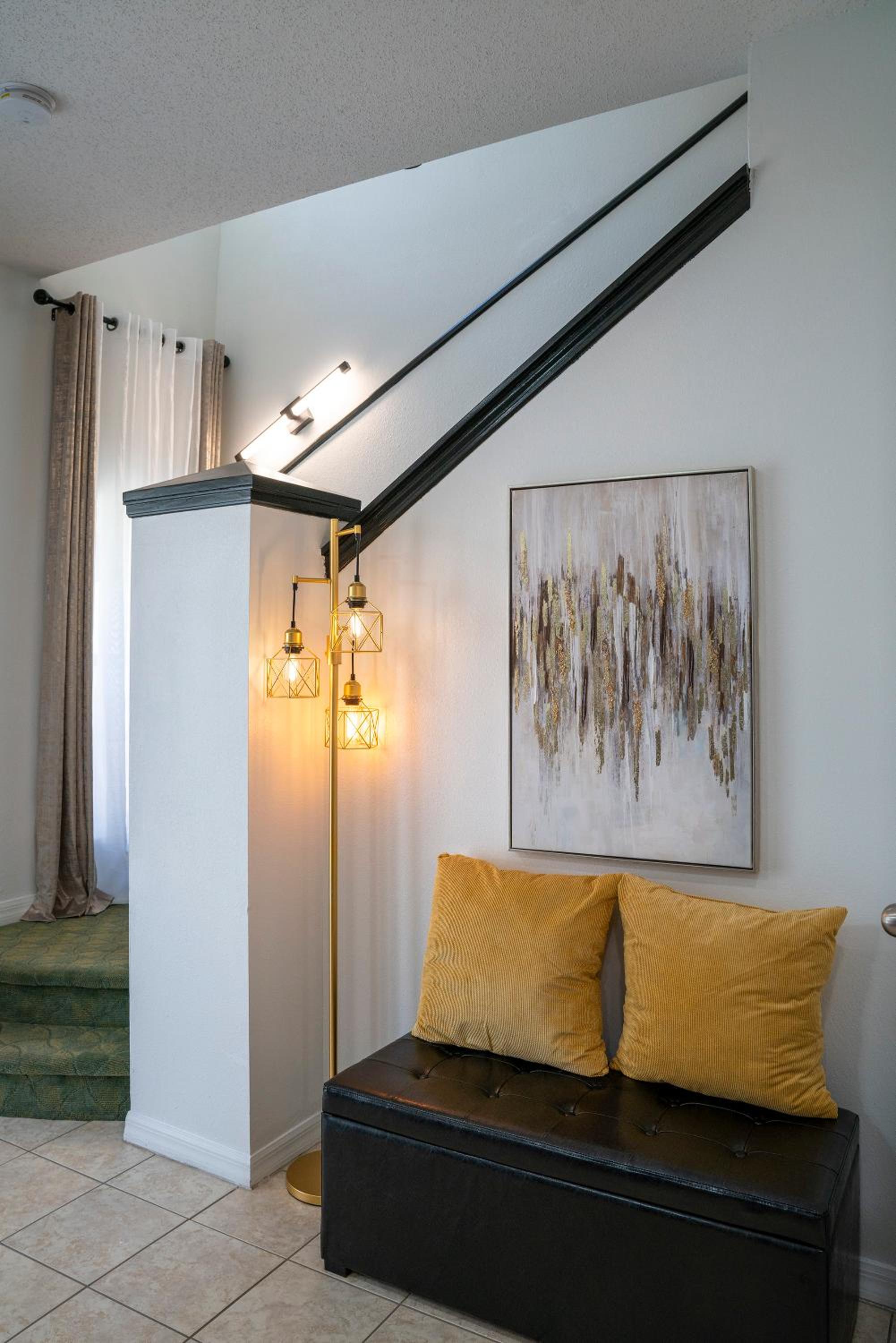 Three-Bedroom House - Photo 29